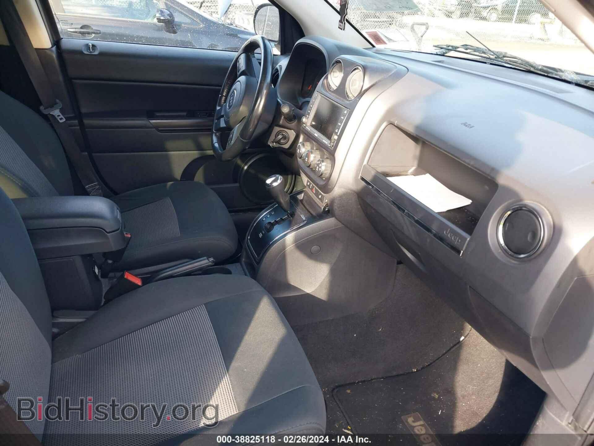 2011 JEEP COMPASS - VIN: 1J4NF1FB8BD135302 - Photo 5