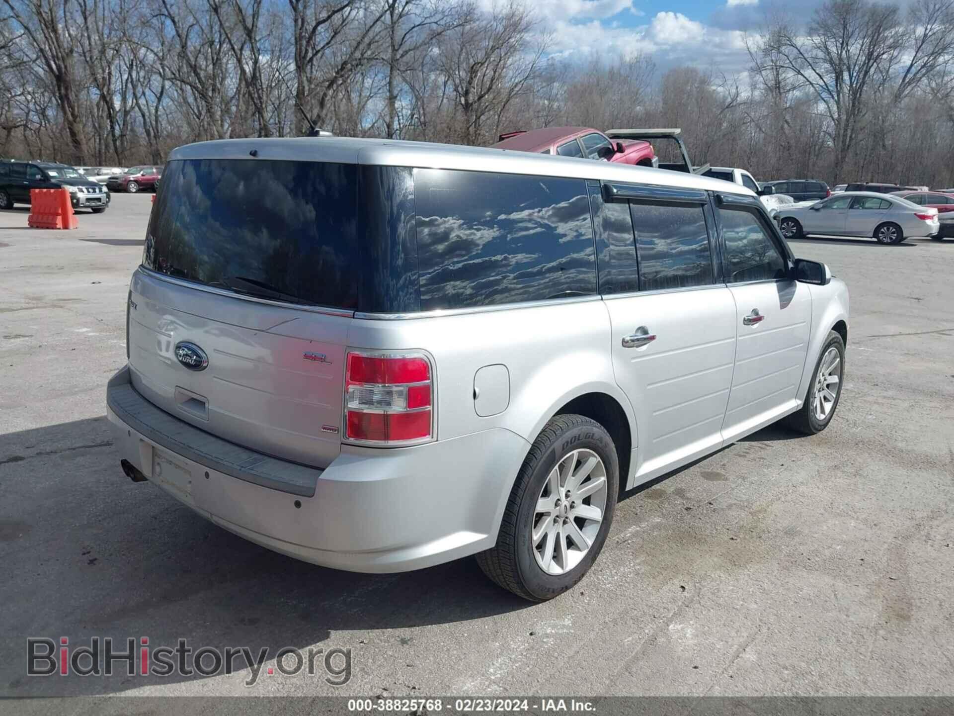 2009 FORD FLEX - VIN: 2FMEK62C29BB07309 - Фото 4