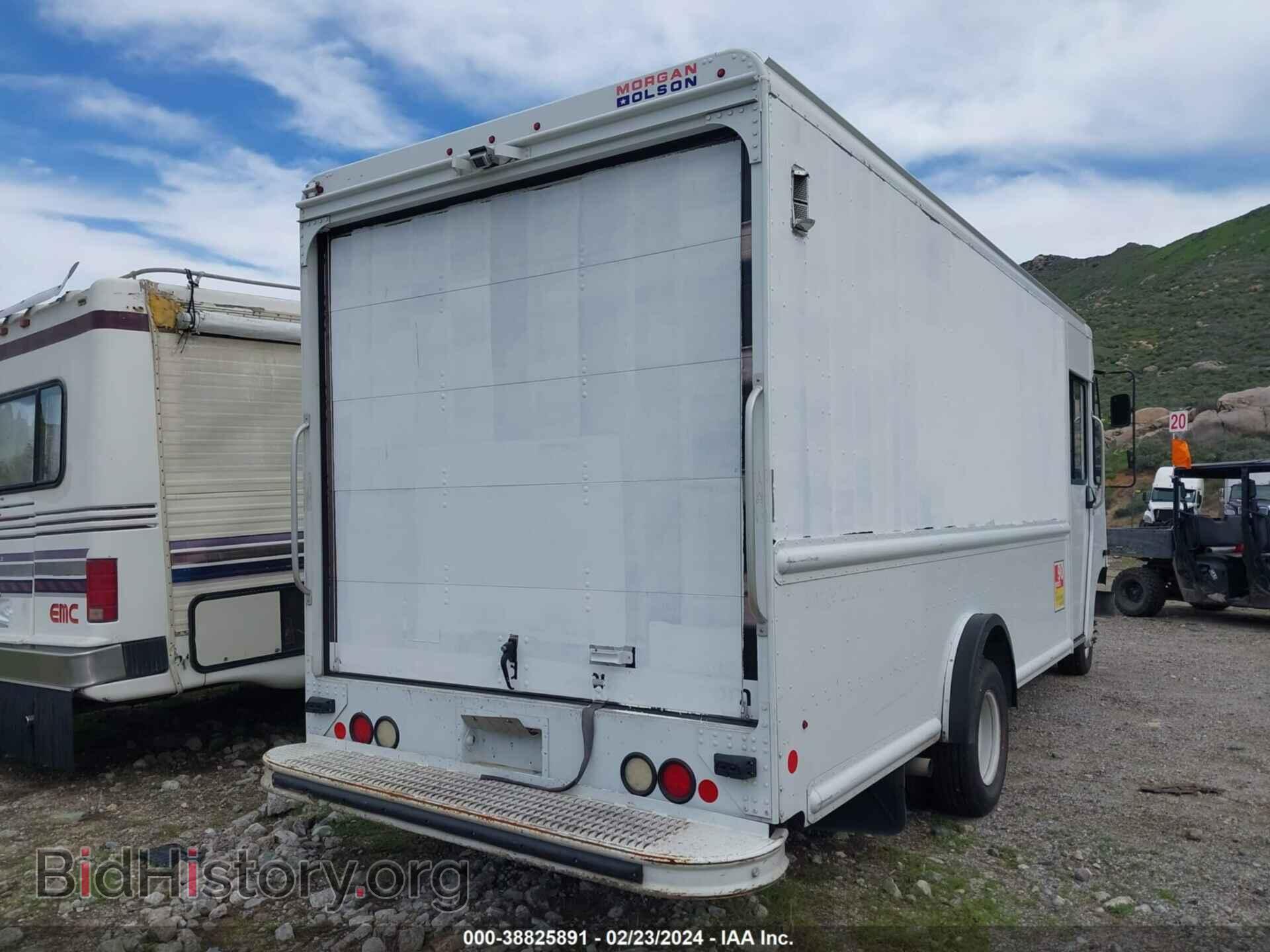 2013 FORD E-350 STRIPPED - VIN: 1FC3E3KL9DDA68657 - Photo 4
