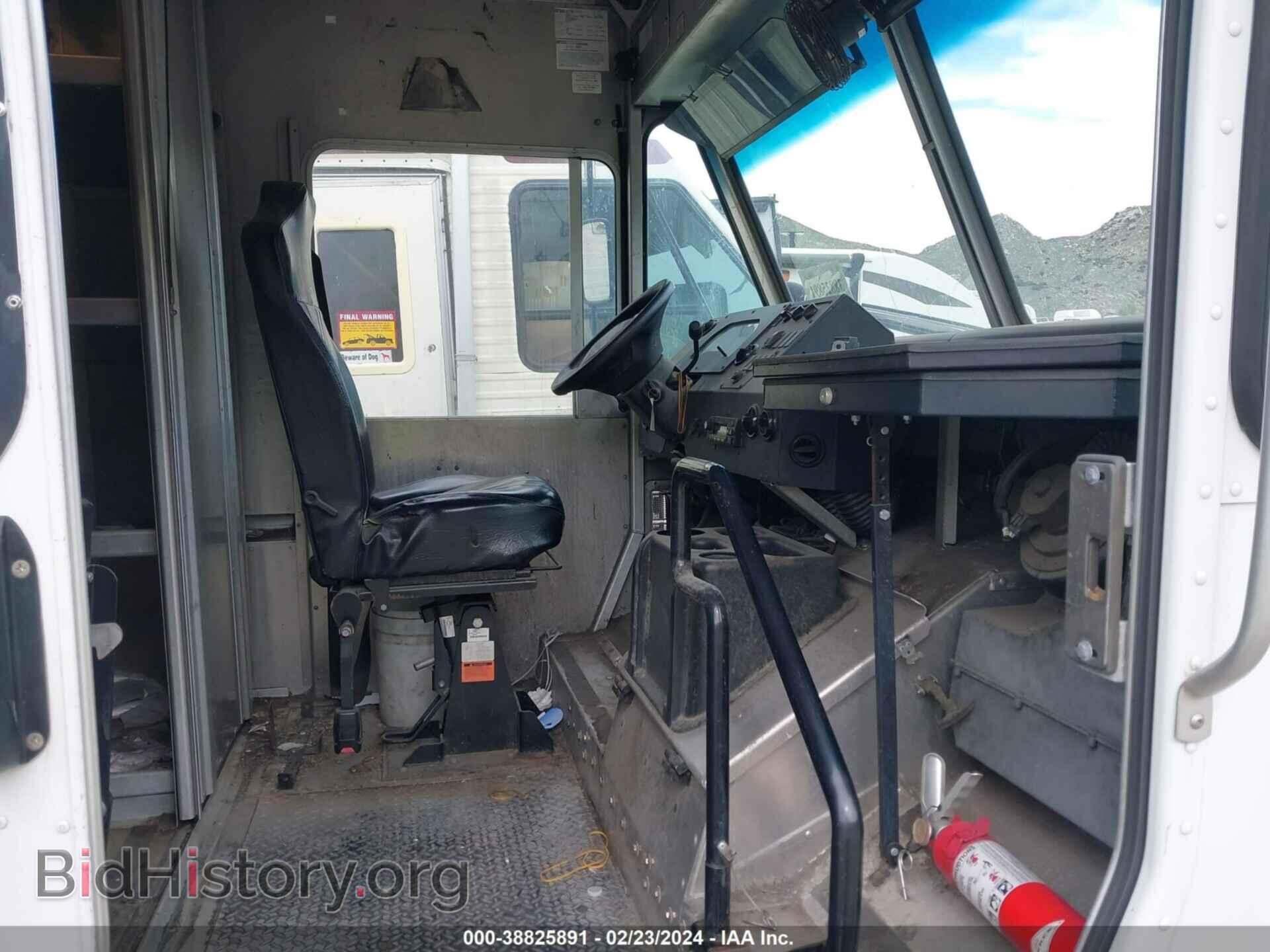 2013 FORD E-350 STRIPPED - VIN: 1FC3E3KL9DDA68657 - Photo 5