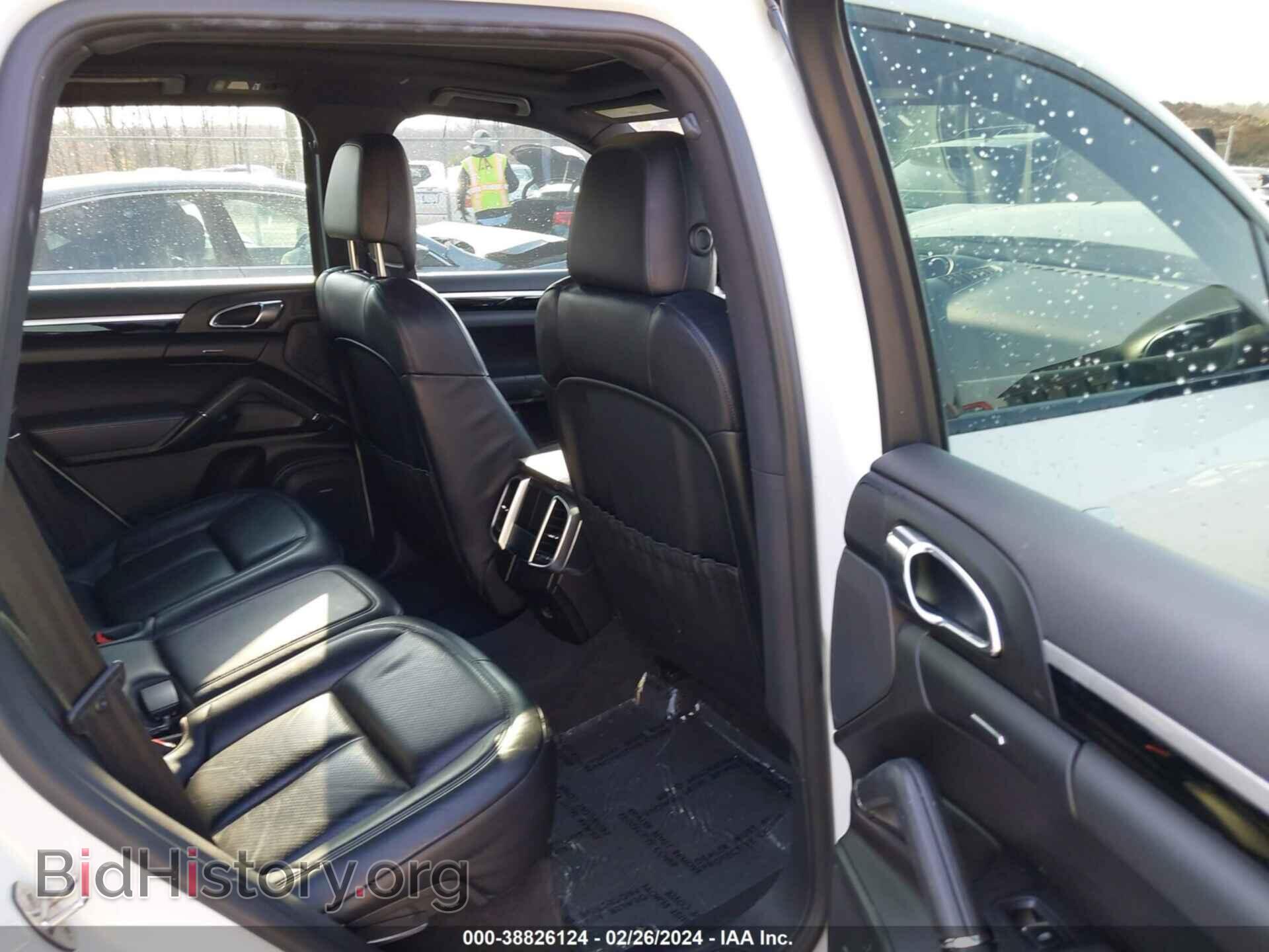 2017 PORSCHE CAYENNE - VIN: WP1AA2A25HKA80505 - Фото 8