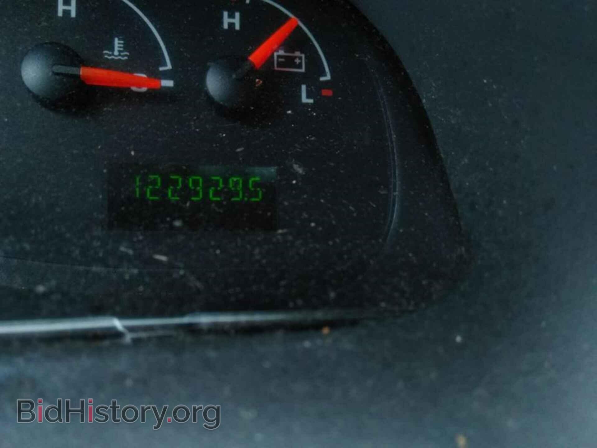 2007 FORD E-250 - VIN: 1FTNE24LX7DA39625 - Фото 2