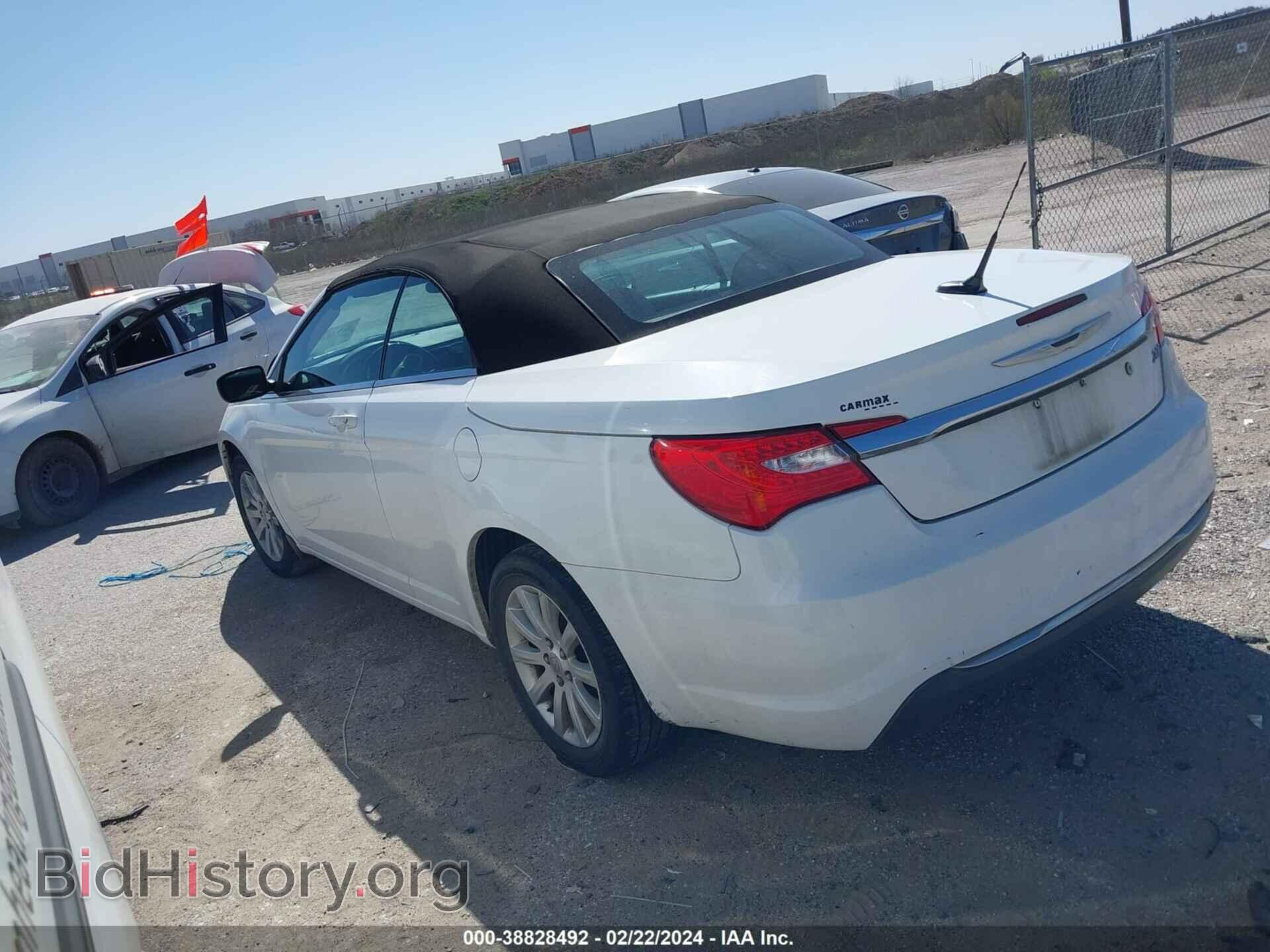 2012 CHRYSLER 200 - VIN: 1C3BCBEB6CN214542 - Фото 3
