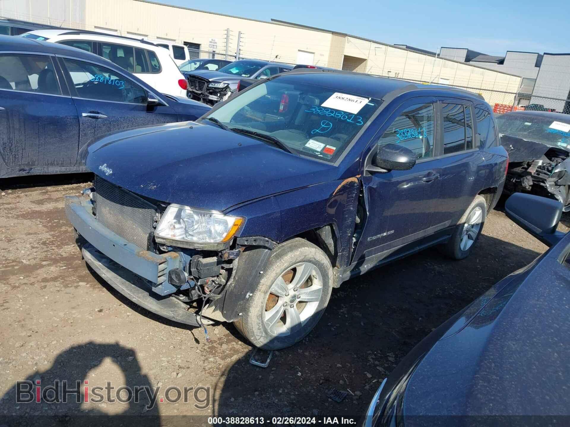 2012 JEEP COMPASS - VIN: 1C4NJDBB7CD589277 - Photo 2
