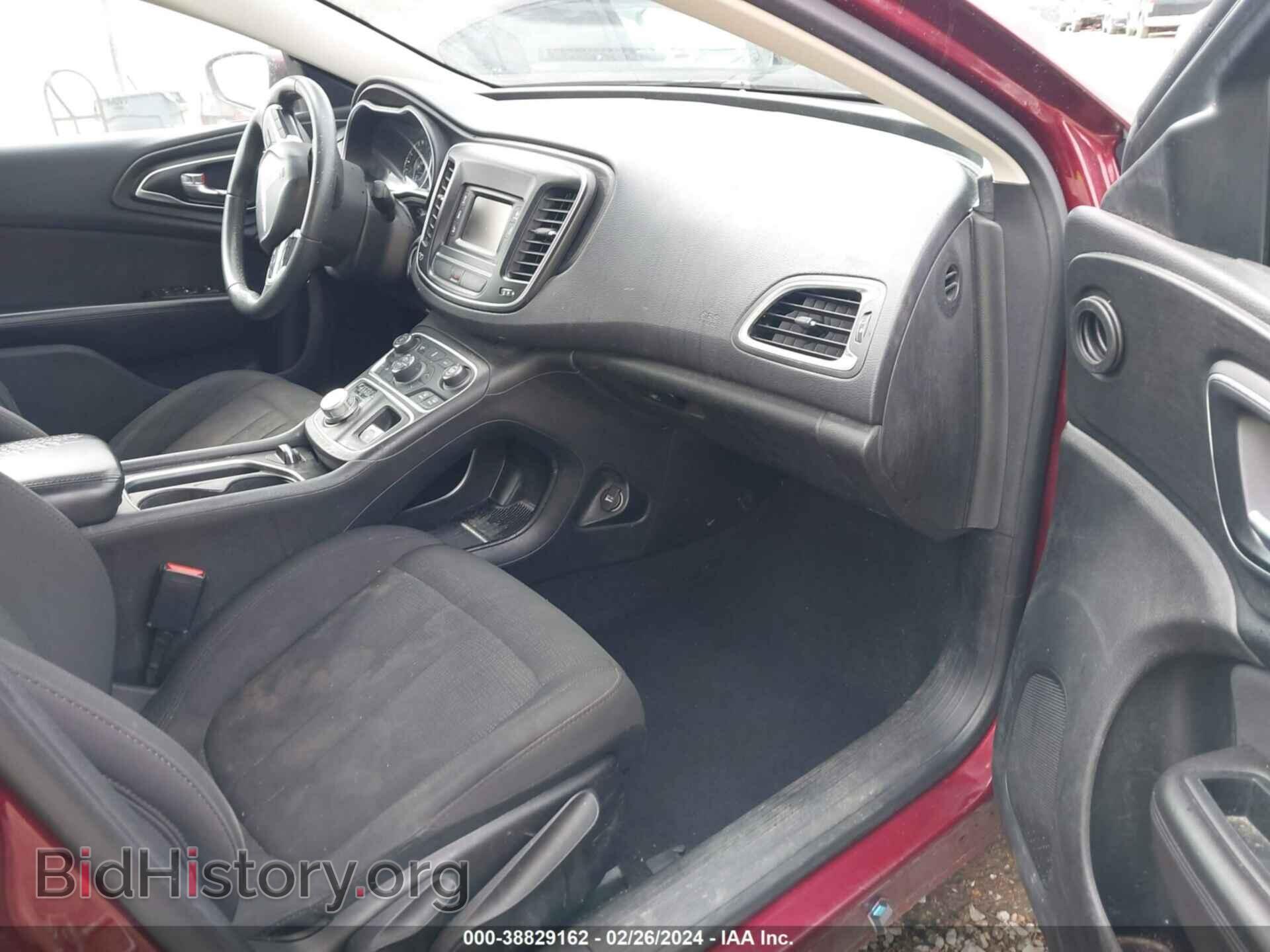 2015 CHRYSLER 200 - VIN: 1C3CCCAB7FN734950 - Фото 5