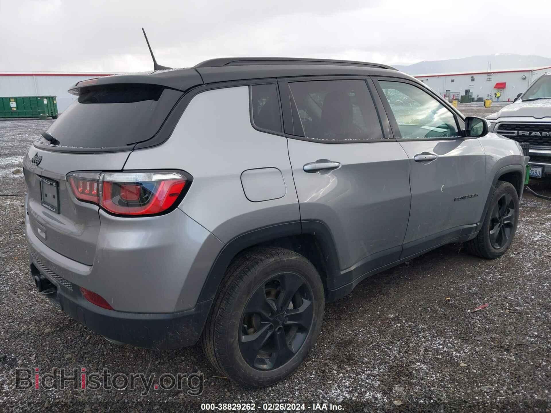 2018 JEEP COMPASS - VIN: 3C4NJDBB9JT399956 - Фото 4