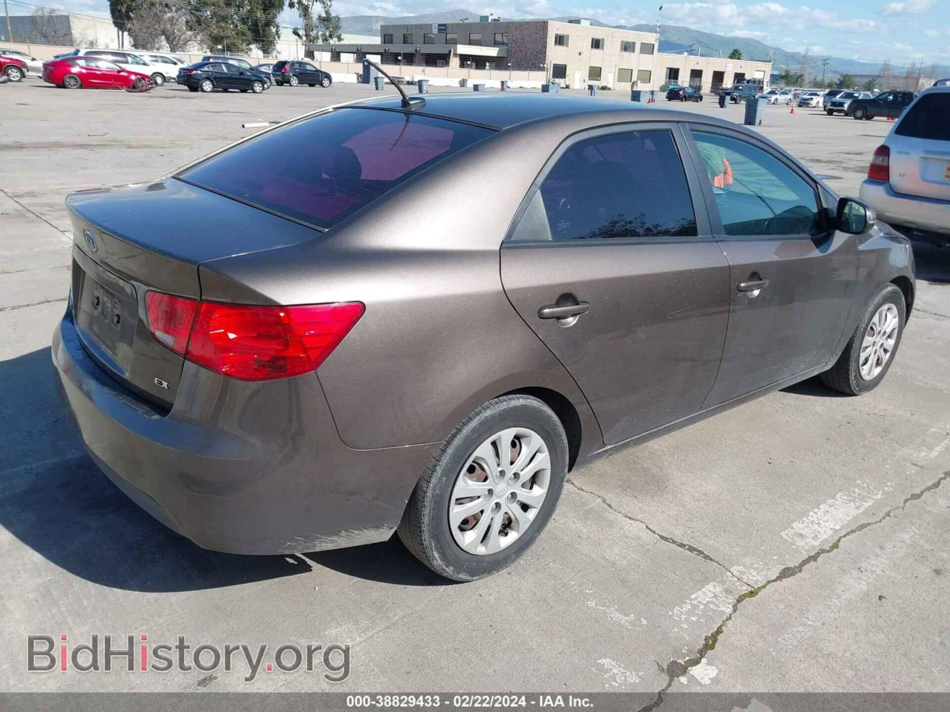 2013 KIA FORTE - VIN: KNAFU4A27D5730936 - Фото 4