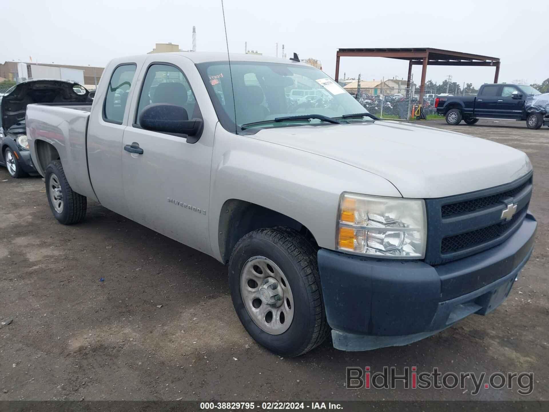 Photo 1GCEC19XX7Z644470 - CHEVROLET SILVERADO 1500 2007