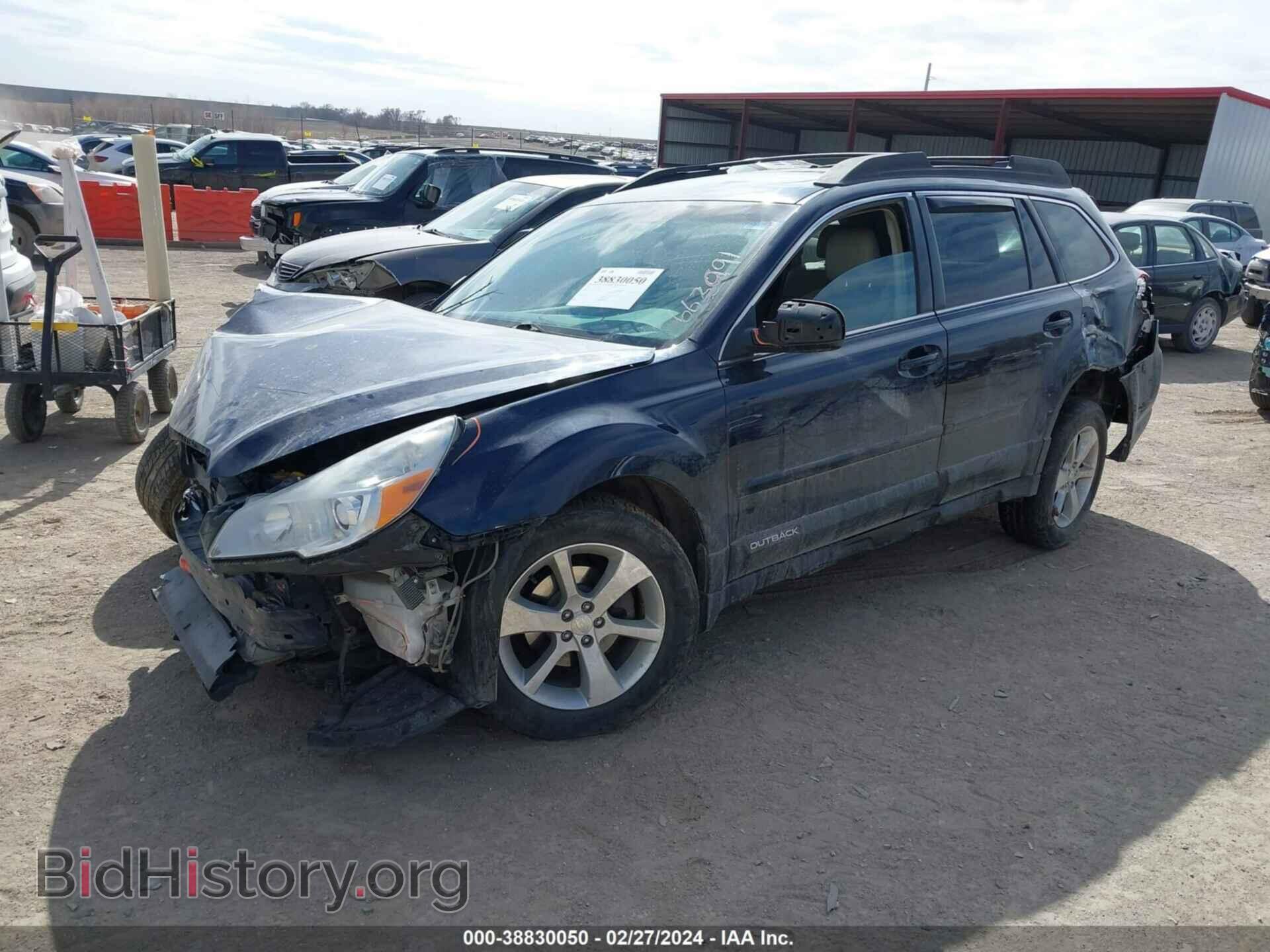 2014 SUBARU OUTBACK - VIN: 4S4BRCLC8E3203760 - Фото 2