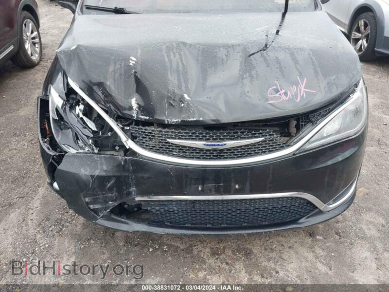 2019 Chrysler PACIFICA (VIN 2C4RC1BGXKR650297) — photo 10 of 16