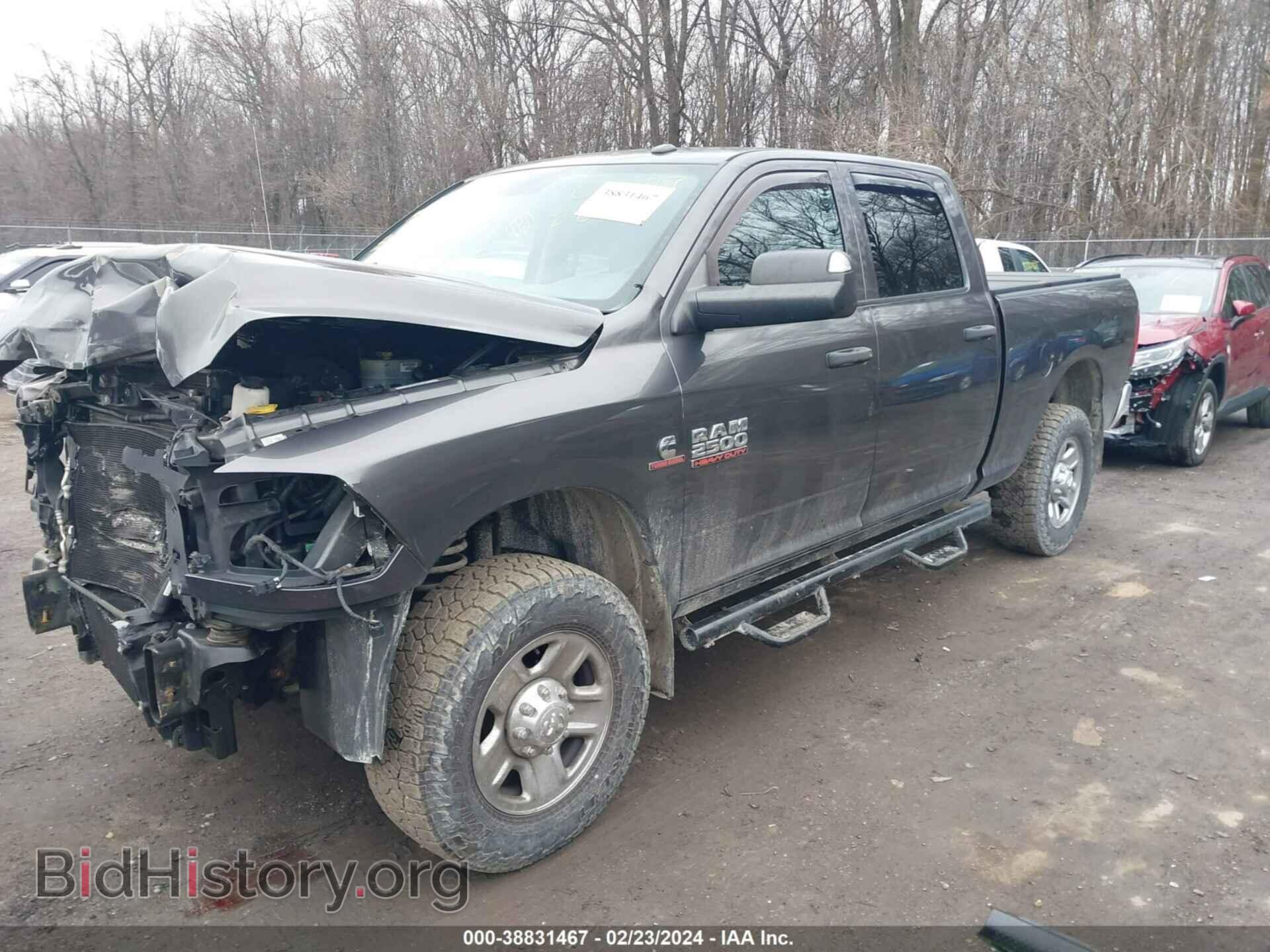 2015 RAM 2500 - VIN: 3C6UR5CL4FG553496 - Фото 2