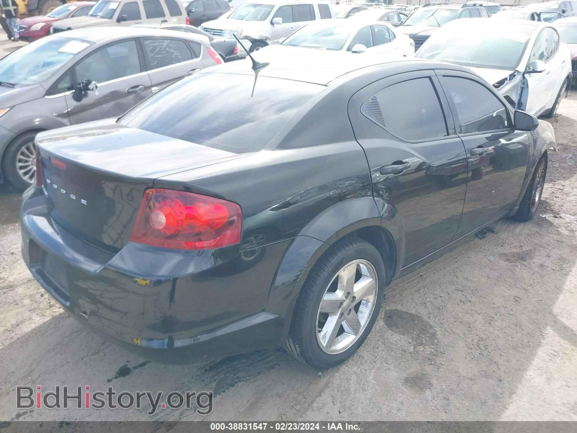 2011 DODGE AVENGER - VIN: 1B3BD2FGXBN552030 - Photo 4