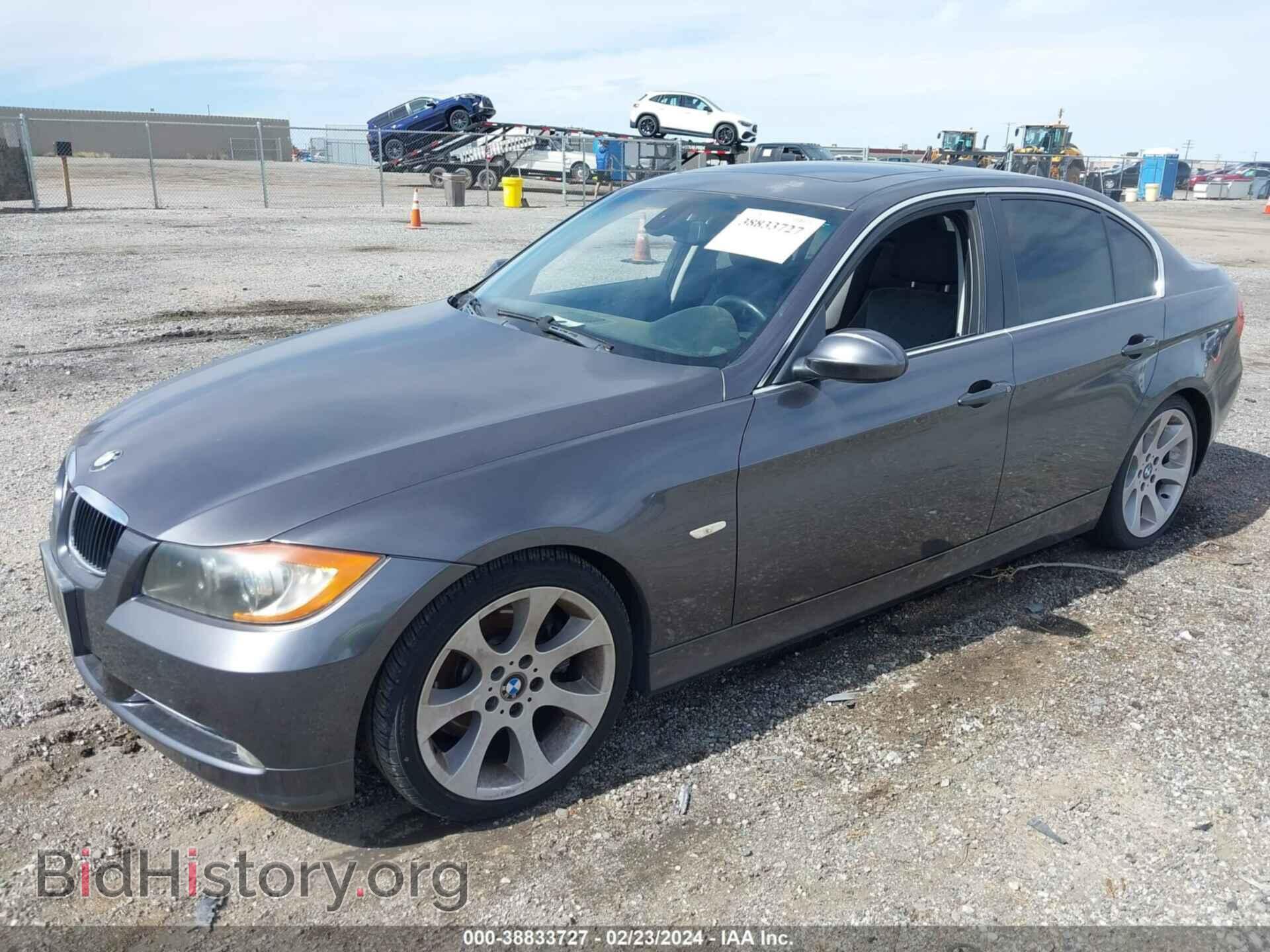 2006 BMW 330I - VIN: WBAVB33596KR76734 - Фото 2