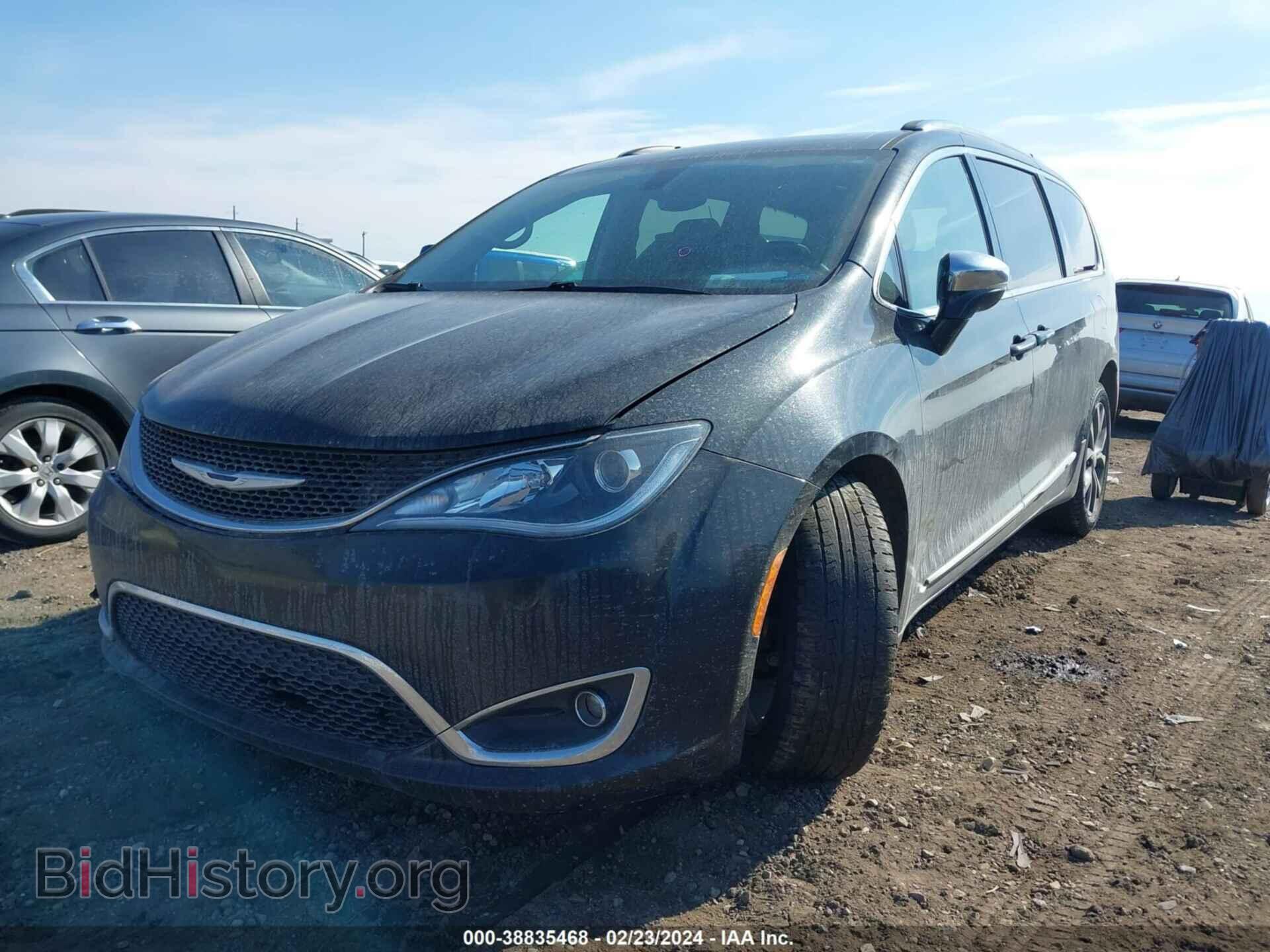 2018 CHRYSLER PACIFICA - VIN: 2C4RC1GG8JR132003 - Photo 2