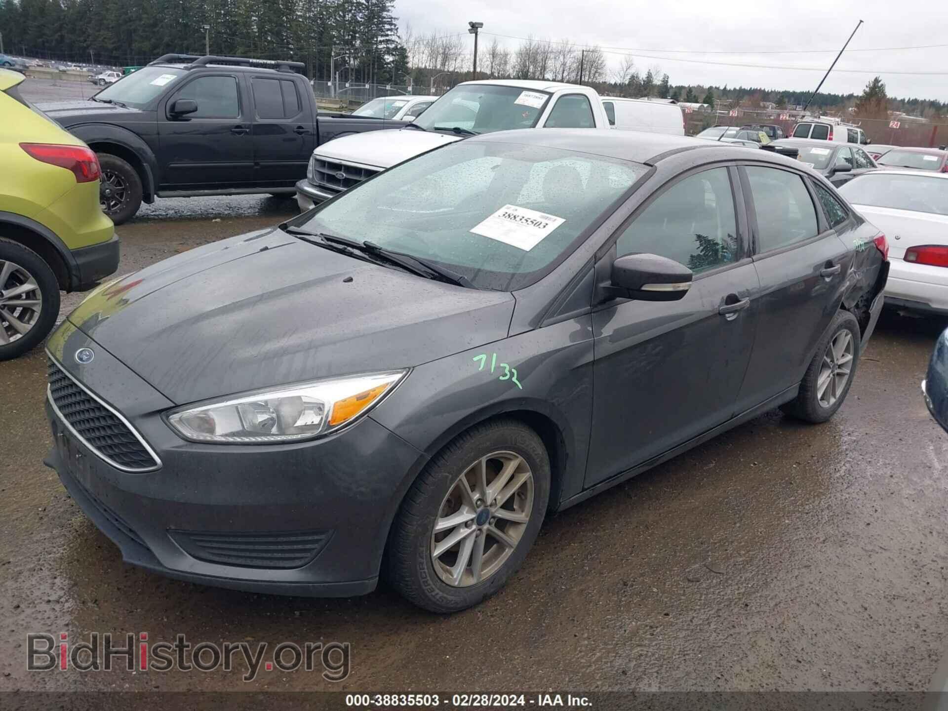 2017 FORD FOCUS - VIN: 1FADP3F29HL304435 - Photo 2