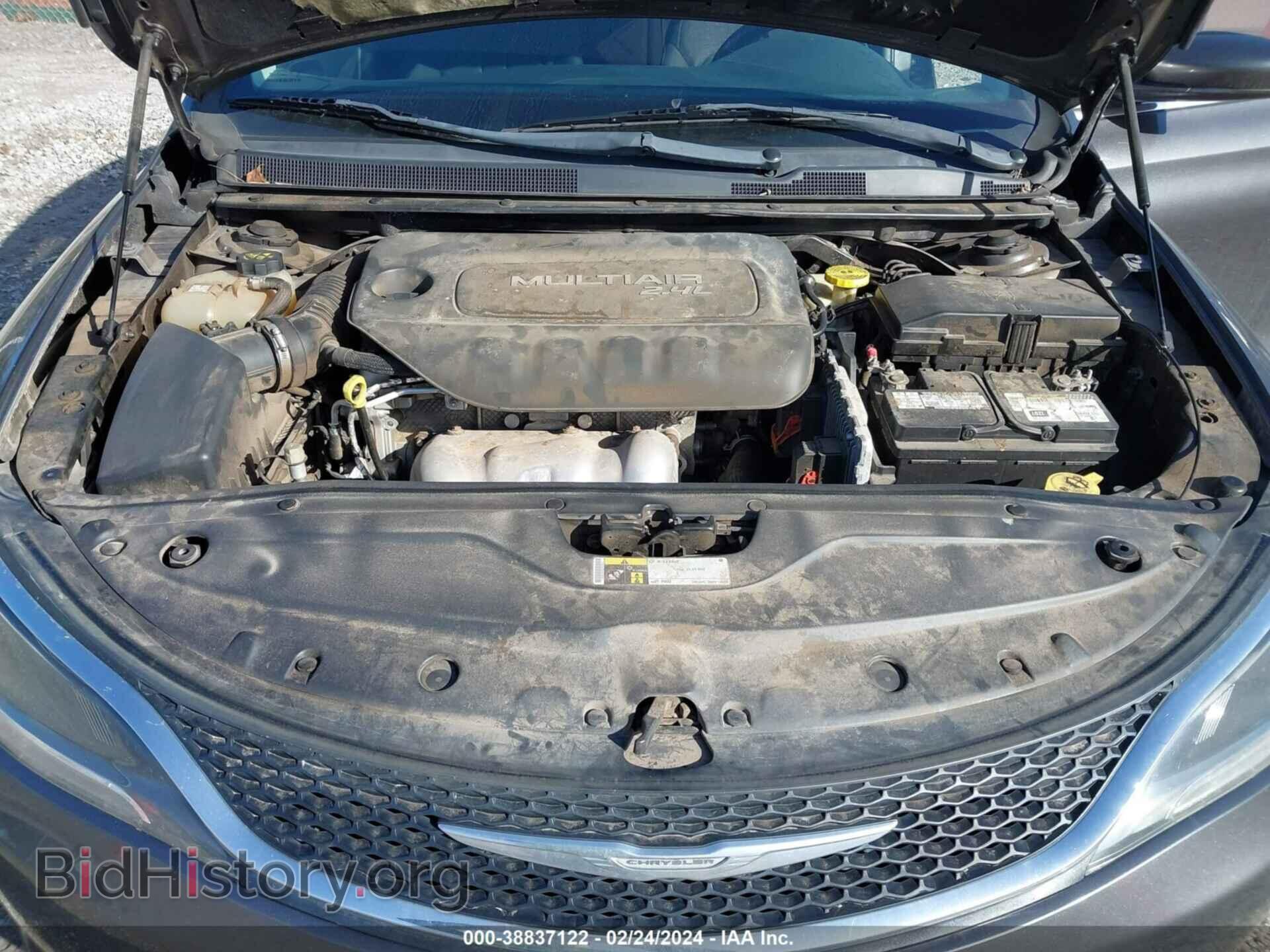 2015 CHRYSLER 200 - VIN: 1C3CCCAB2FN612223 - Фото 10