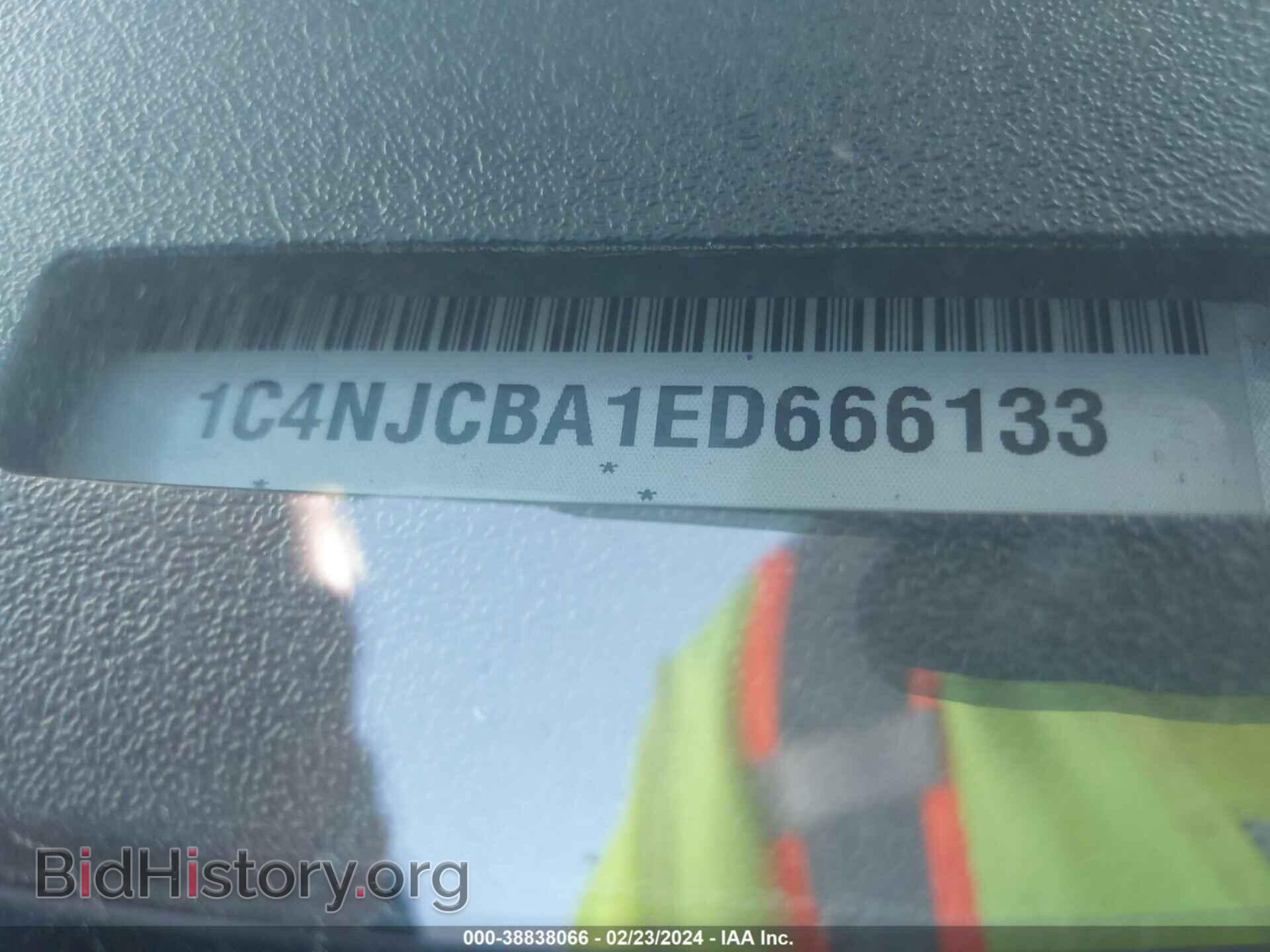 2014 JEEP COMPASS - VIN: 1C4NJCBA1ED666133 - Фото 9