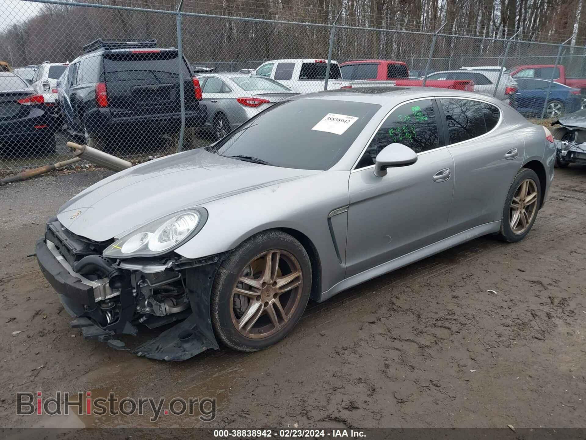2011 PORSCHE PANAMERA - VIN: WP0AB2A78BL060356 - Фото 2