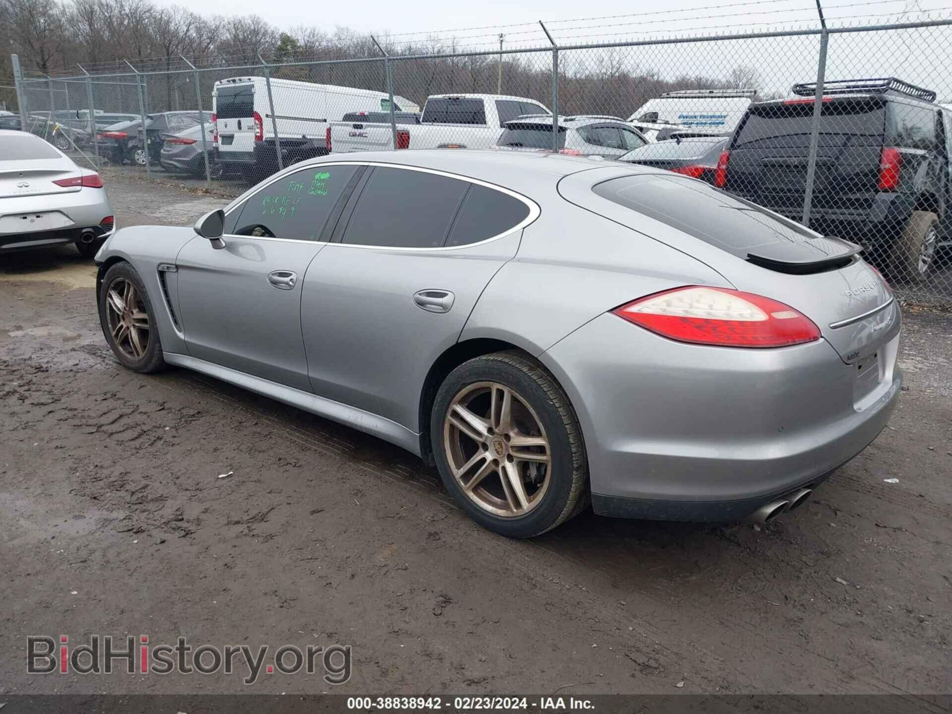 2011 PORSCHE PANAMERA - VIN: WP0AB2A78BL060356 - Фото 3