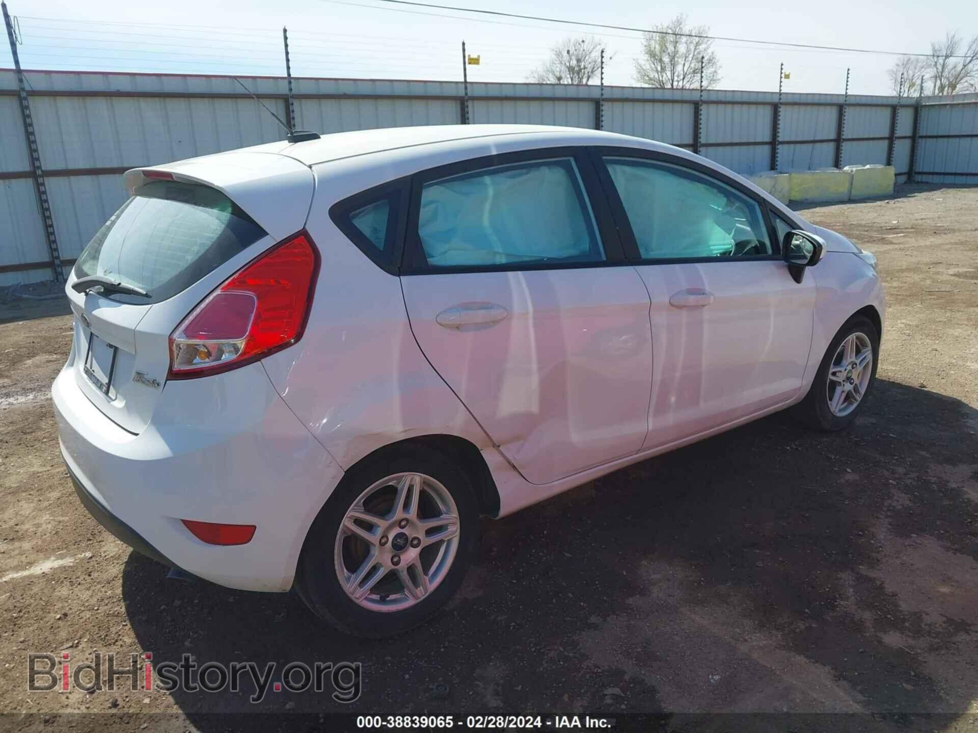 2017 FORD FIESTA - VIN: 3FADP4EJ6HM161909 - Фото 4