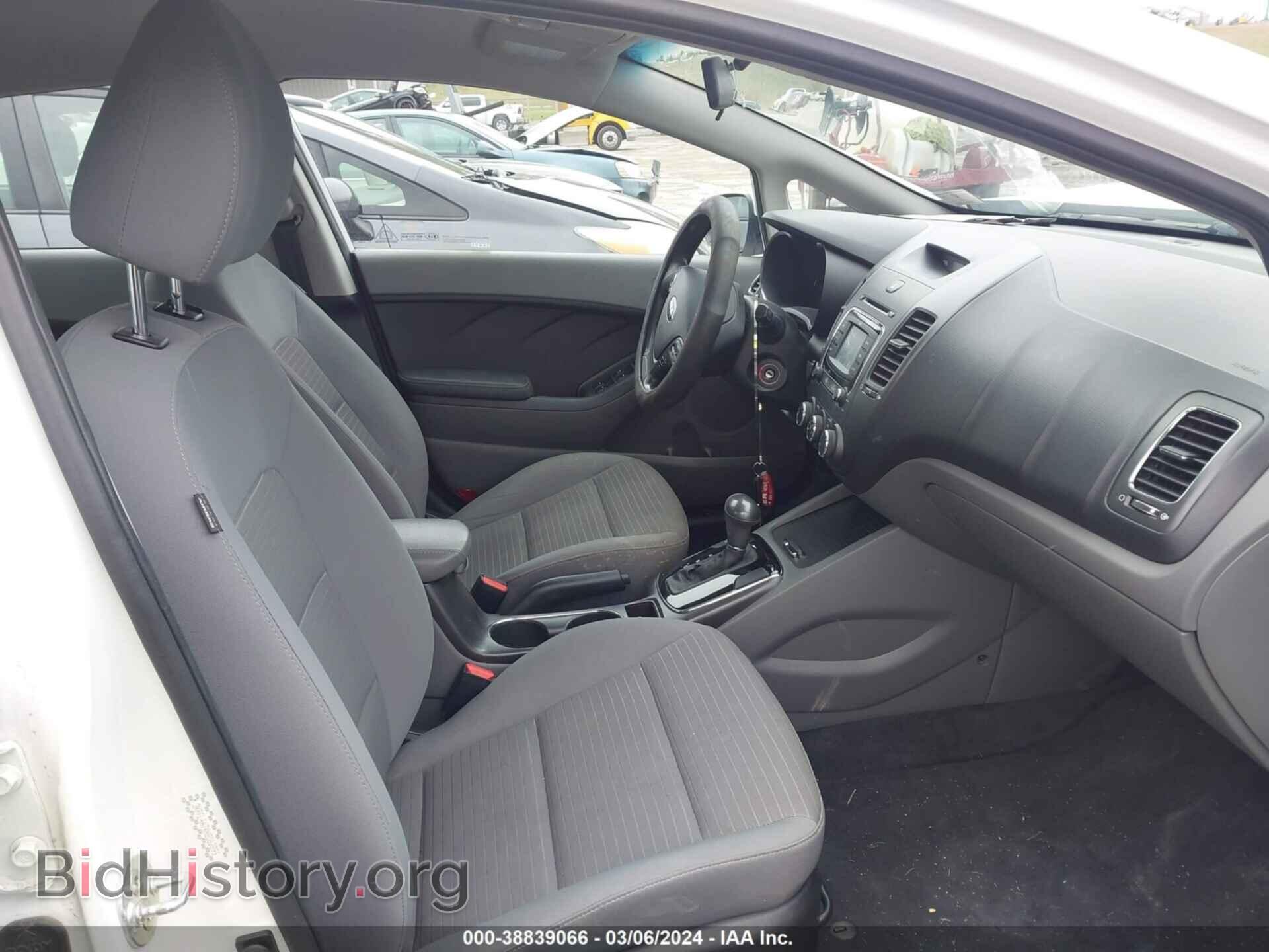 2017 KIA FORTE - VIN: 3KPFL4A74HE062895 - Фото 5