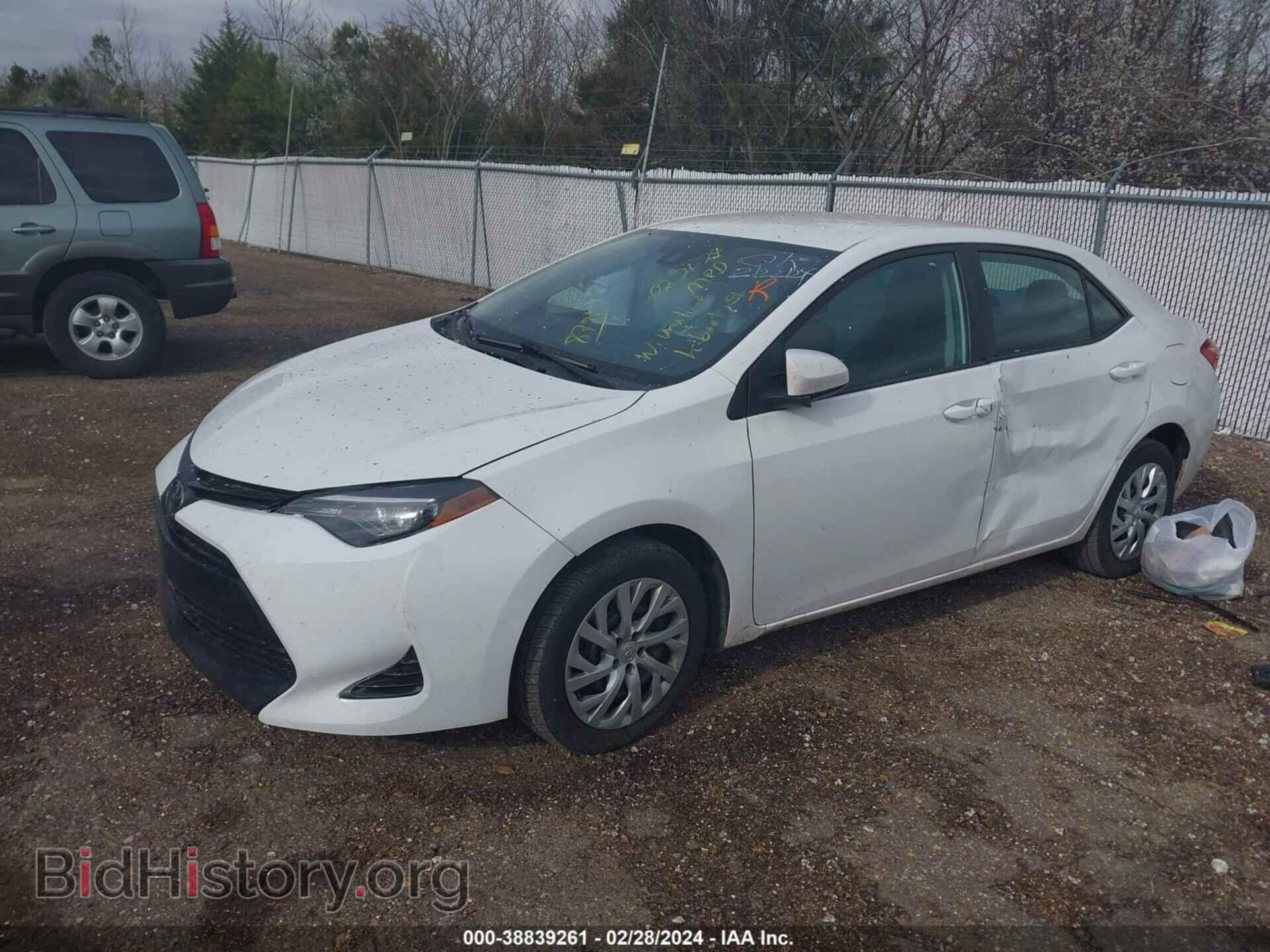 2017 TOYOTA COROLLA - VIN: 5YFBURHE0HP657447 - Photo 2