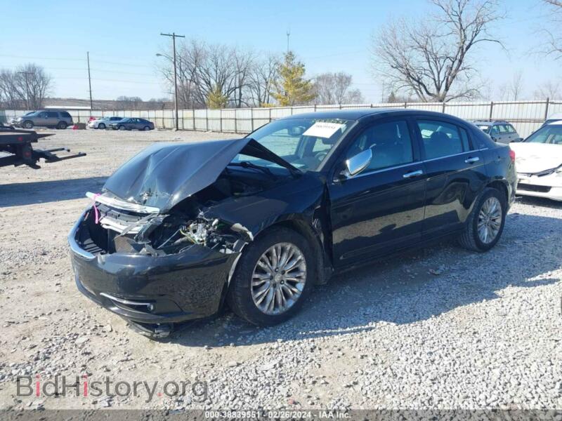 2011 Chrysler 200 (VIN 1C3BC2FB6BN571670) — фото 2 из 11
