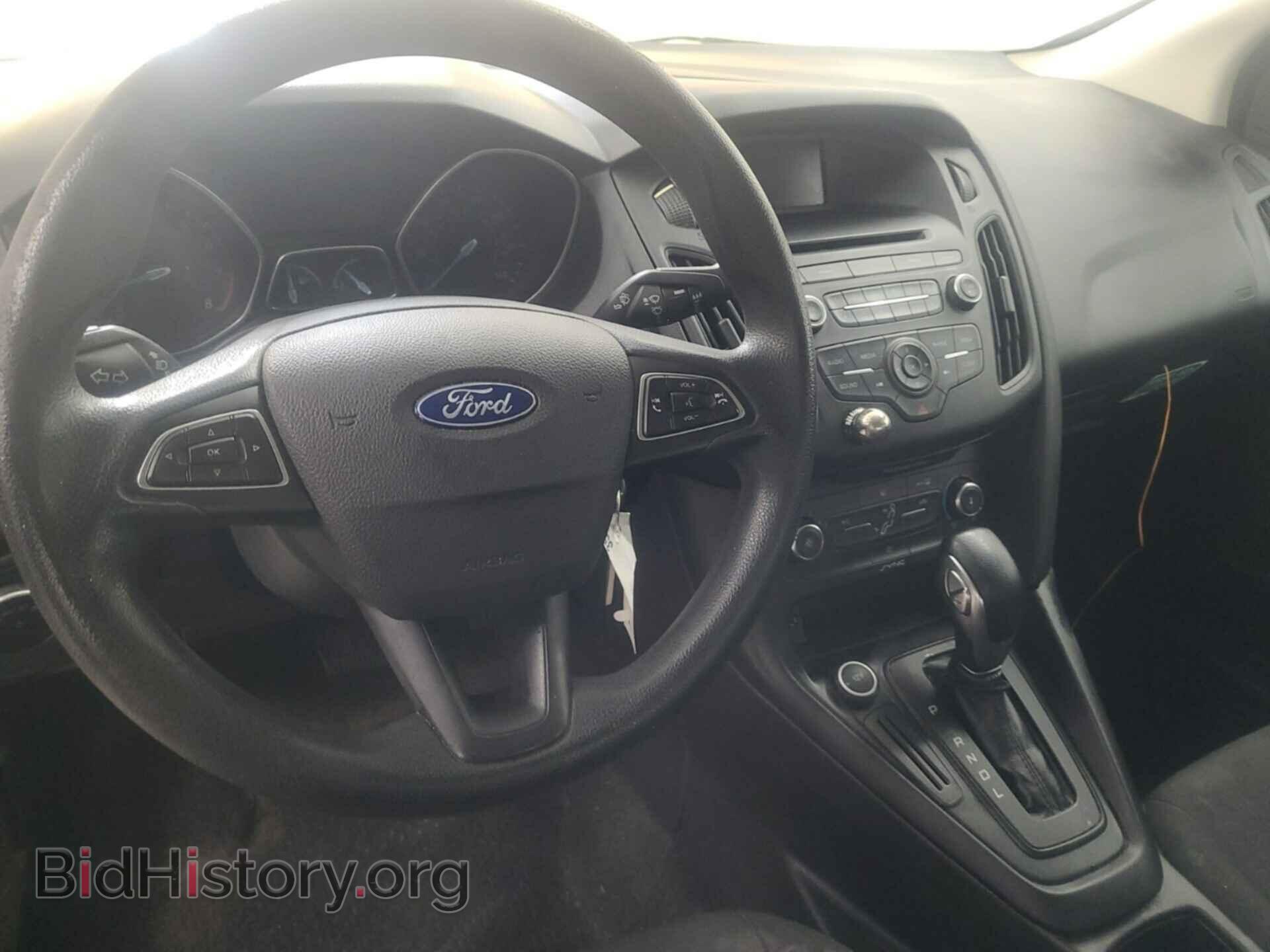 2016 FORD FOCUS - VIN: 1FADP3E2XGL311152 - Фото 2