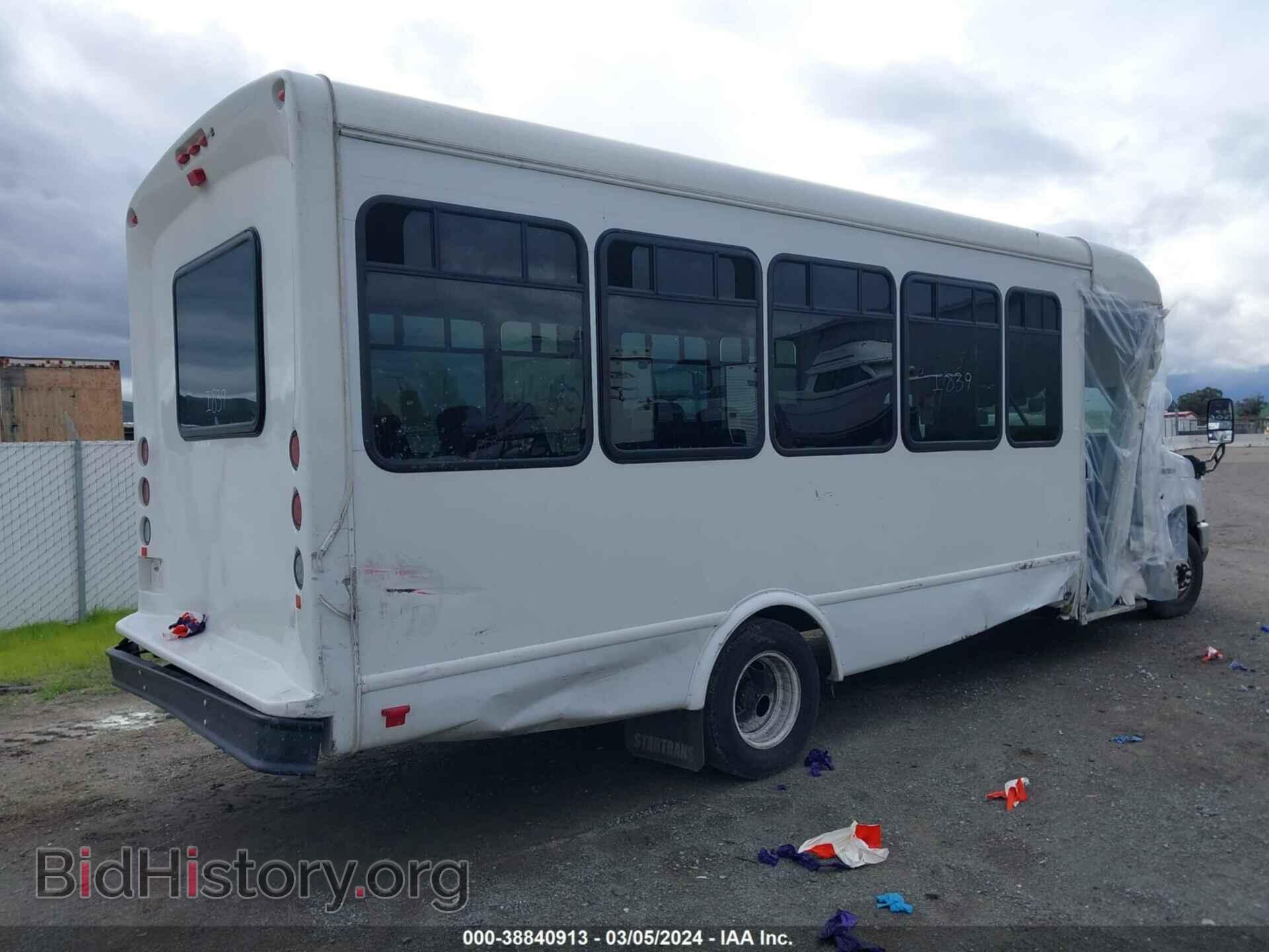 2022 FORD E-450 CUTAWAY - VIN: 1FDFE4FN2NDC37638 - Фото 4