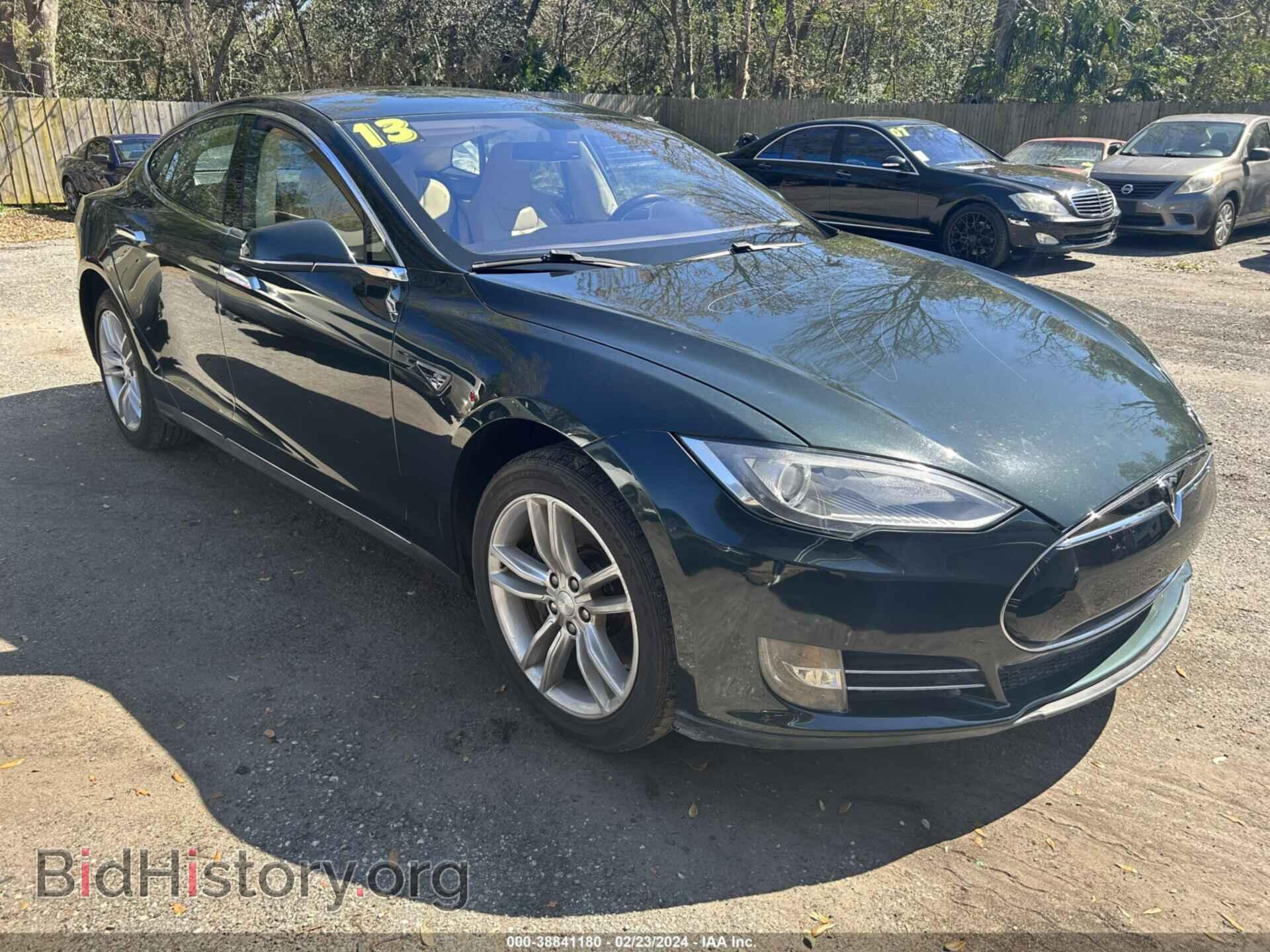 Фотография 5YJSA1AC1DFP10794 - TESLA MODEL S 2013