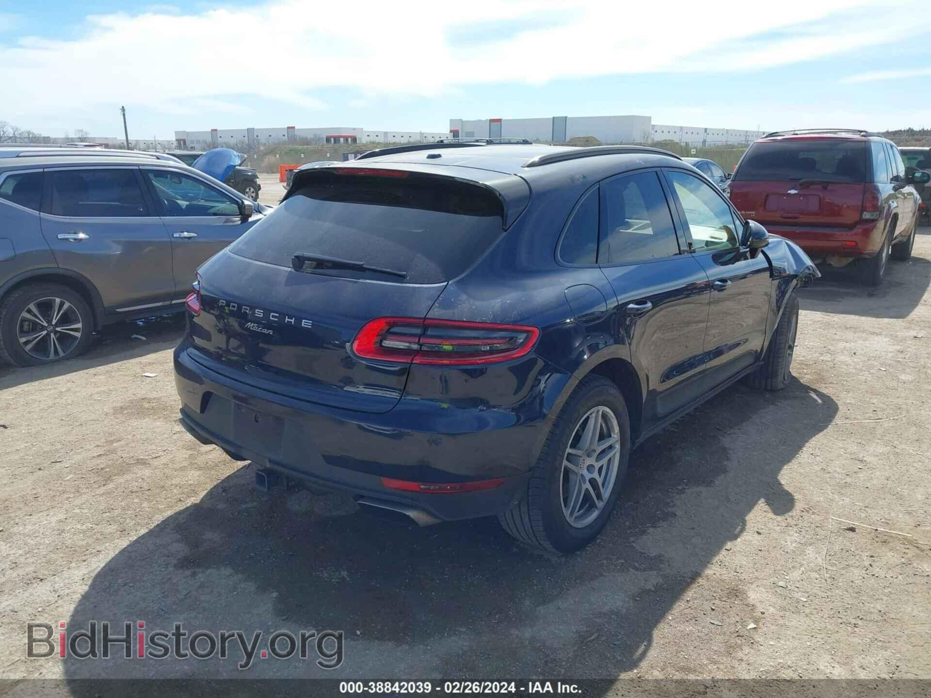 2017 PORSCHE MACAN - VIN: WP1AA2A52HLB82557 - Фото 4