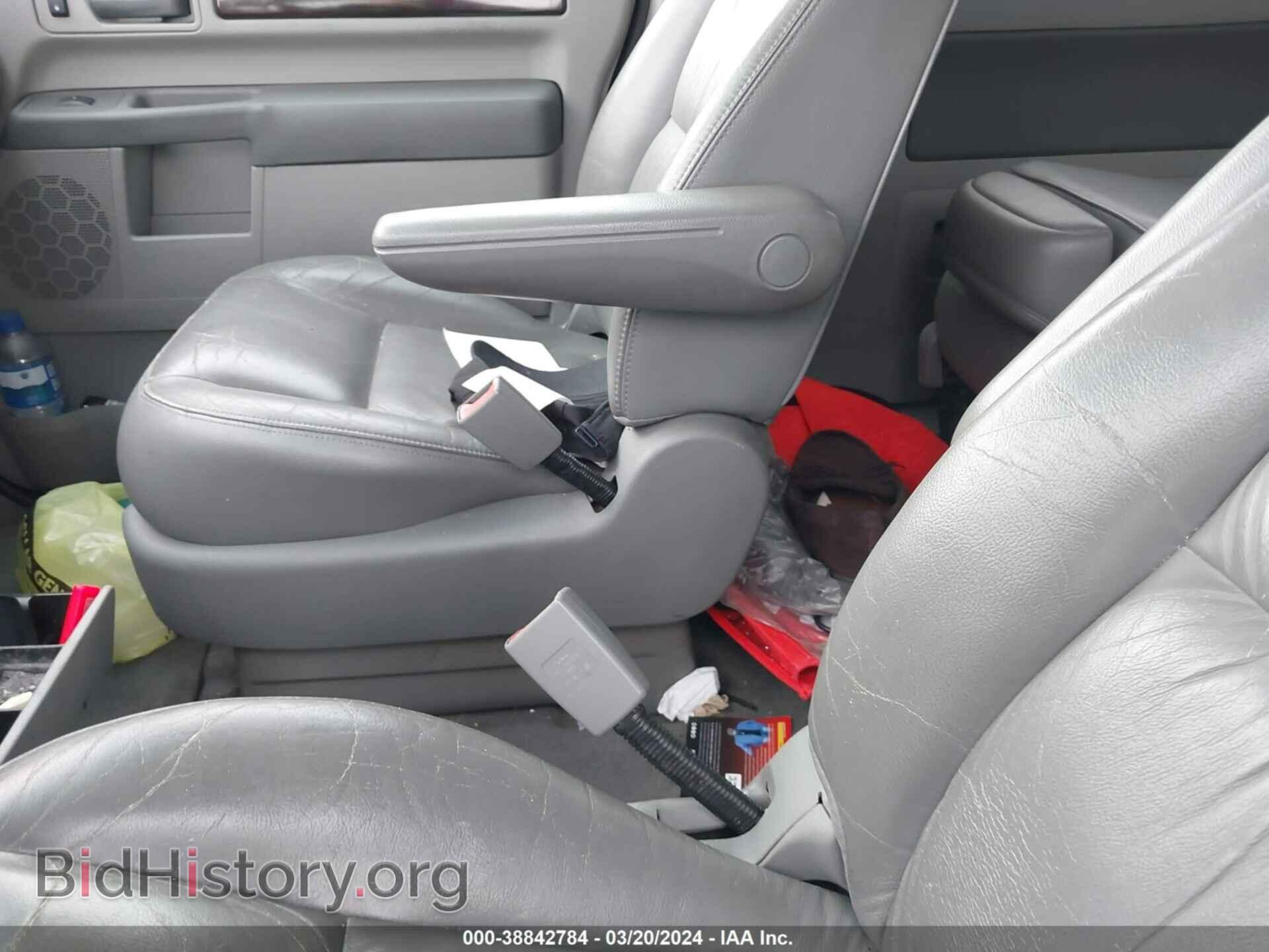 2007 FORD FREESTAR - VIN: 2FMZA52257BA04811 - Фото 7