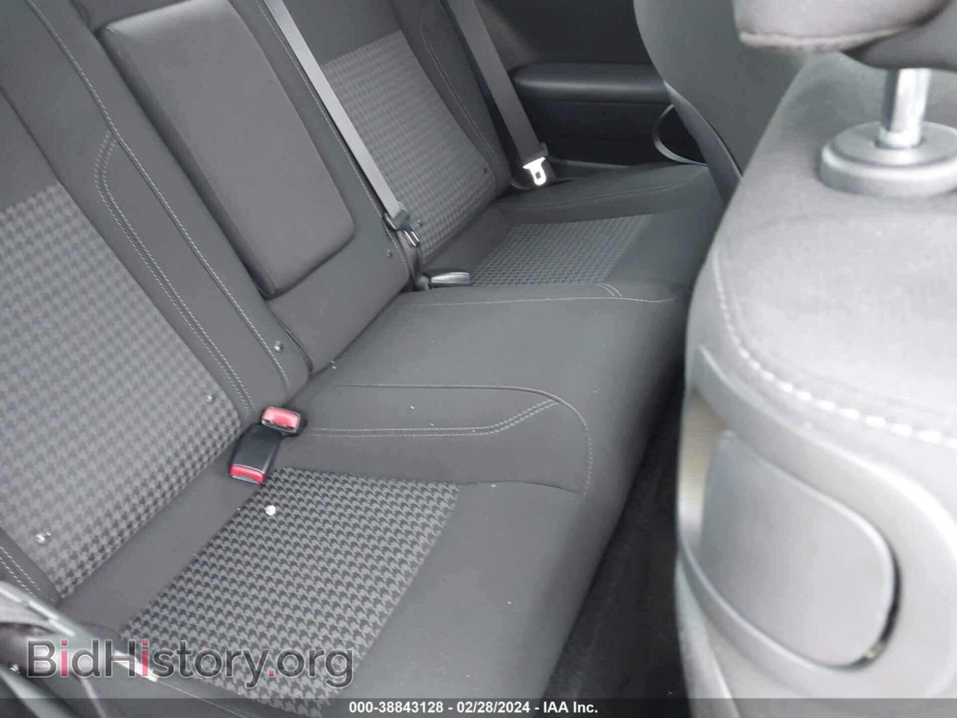 2017 DODGE CHALLENGER - VIN: 2C3CDZAG6HH501911 - Фото 8