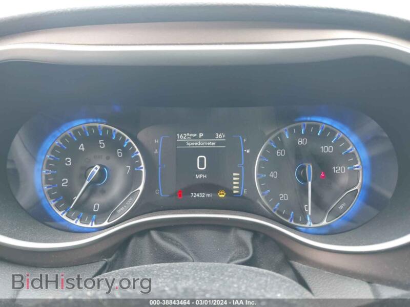2019 Chrysler PACIFICA (VIN 2C4RC1FG8KR588280) — photo 7 of 16