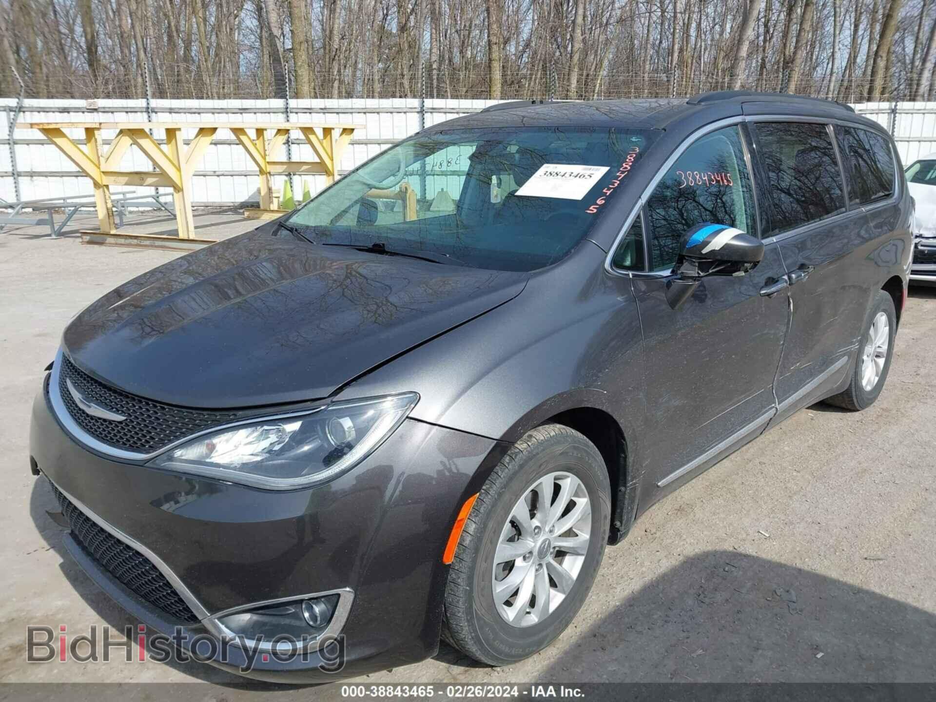 2017 CHRYSLER PACIFICA - VIN: 2C4RC1BGXHR526491 - Фото 2