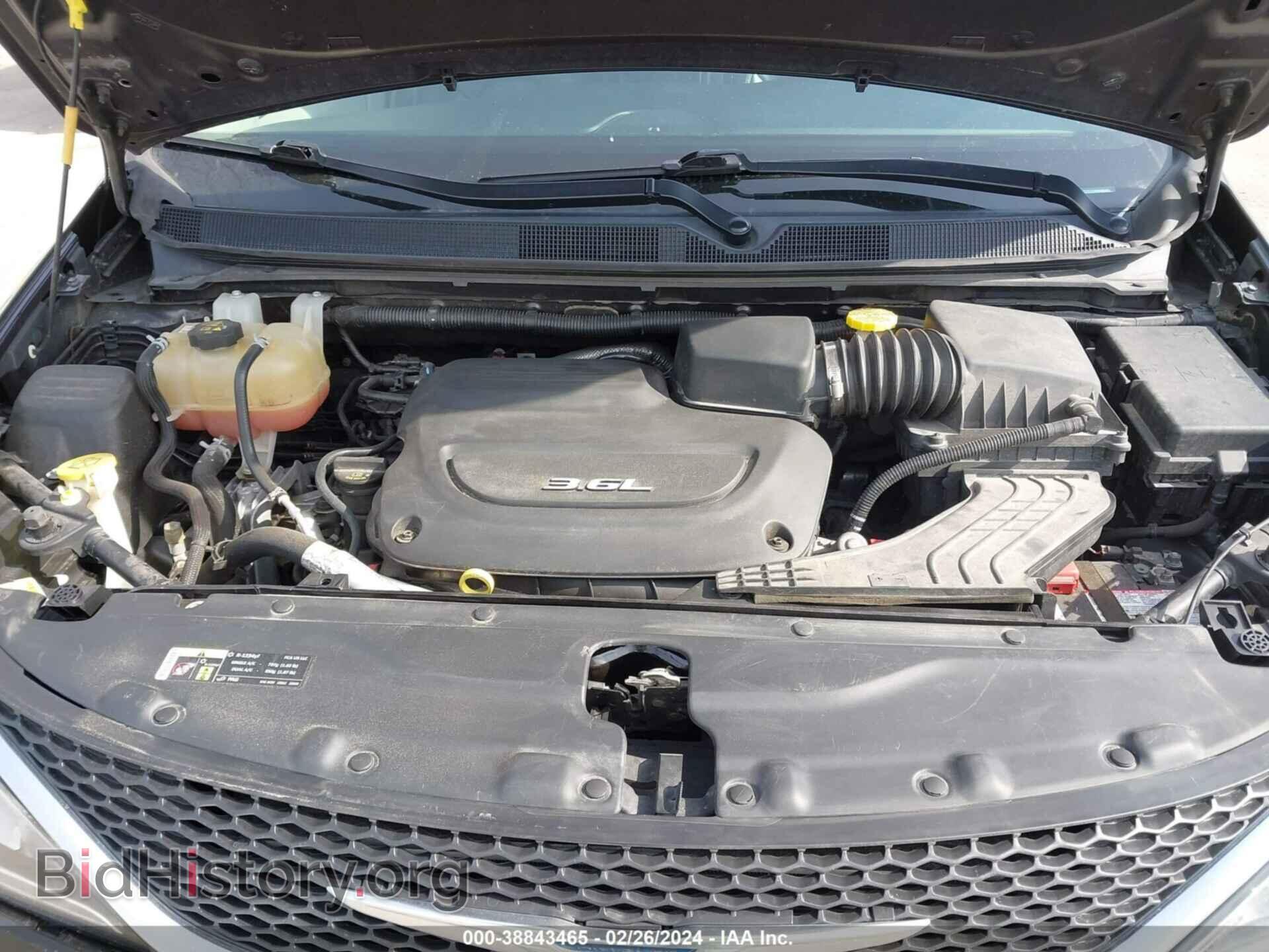 2017 CHRYSLER PACIFICA - VIN: 2C4RC1BGXHR526491 - Фото 10