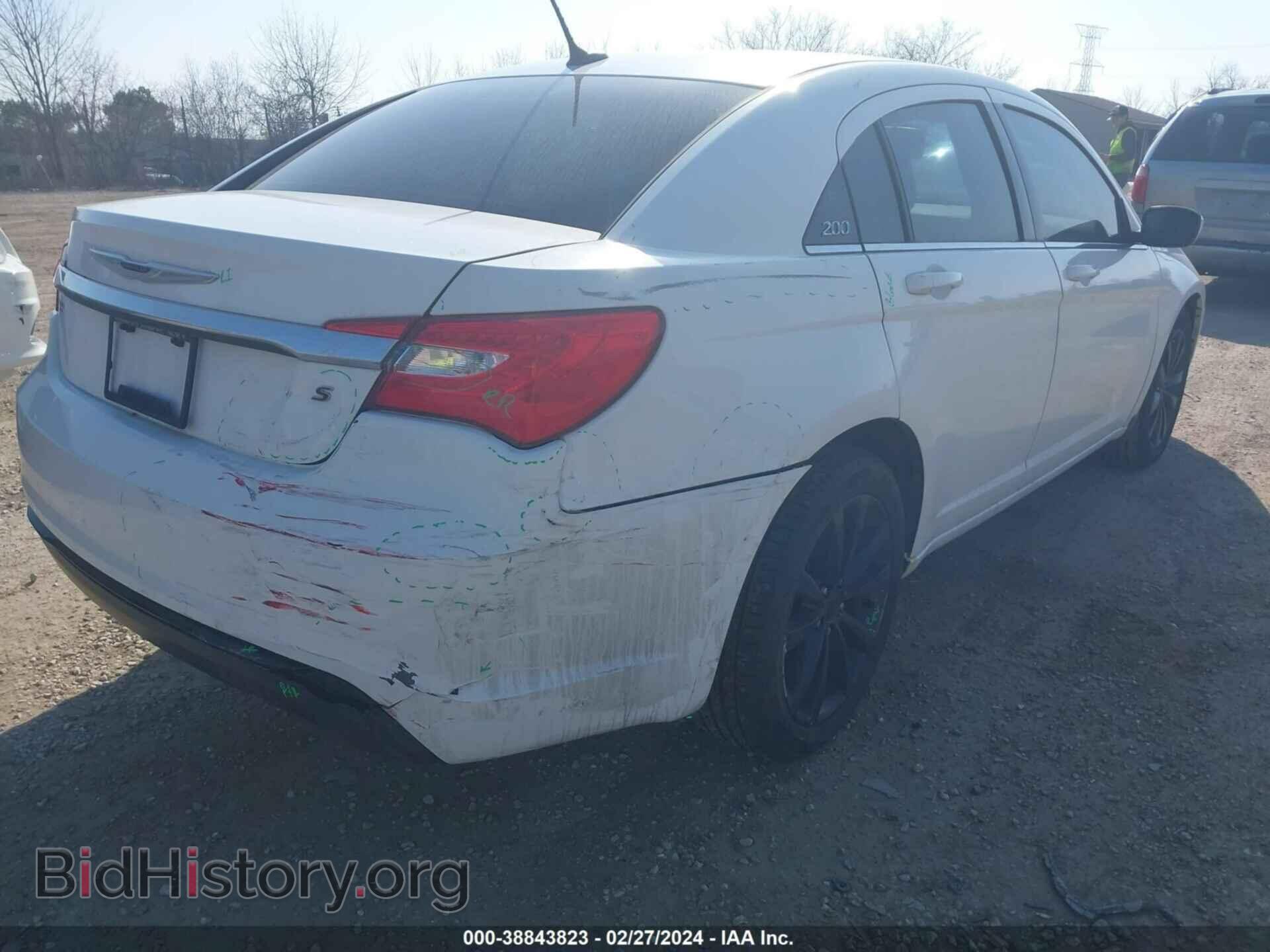 2014 CHRYSLER 200 - VIN: 1C3CCBCG3EN120558 - Фото 4