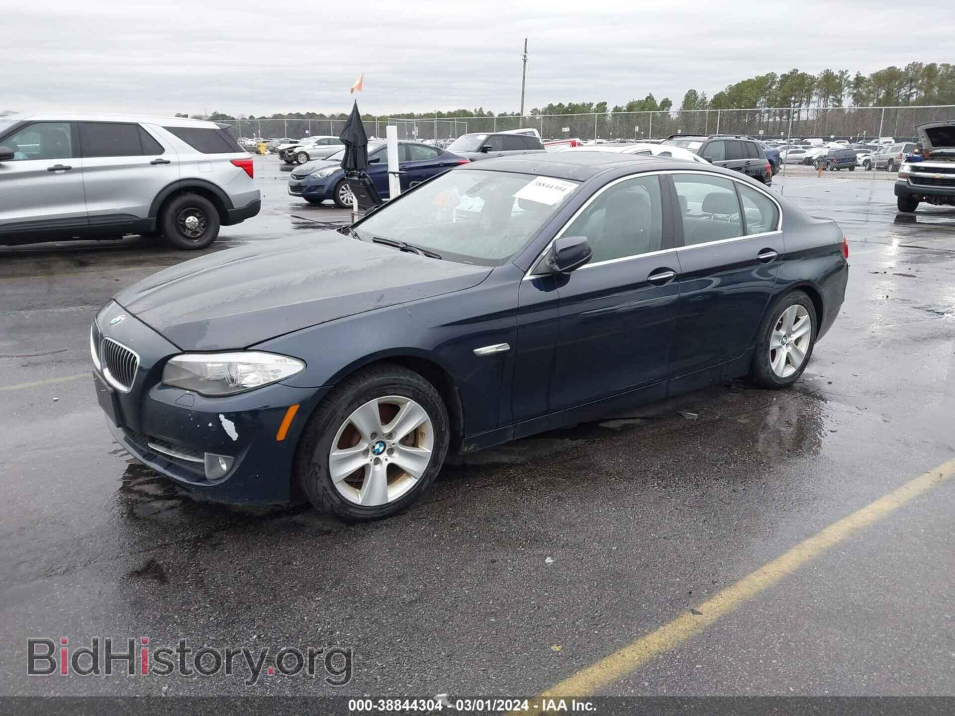 2012 BMW 528I - VIN: WBAXH5C56CDW07882 - Фото 2