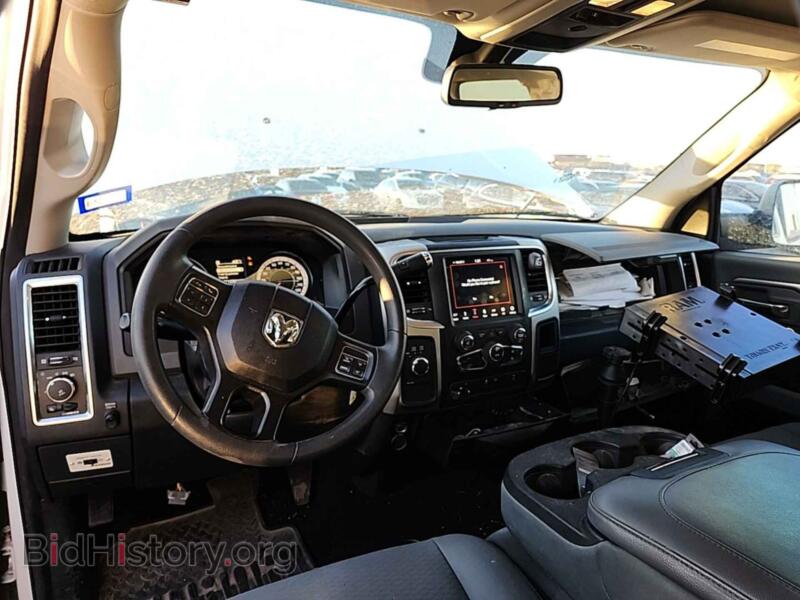 2018 RAM 2500 (VIN 3C6UR5DJ3JG277432) — фото 6 из 31