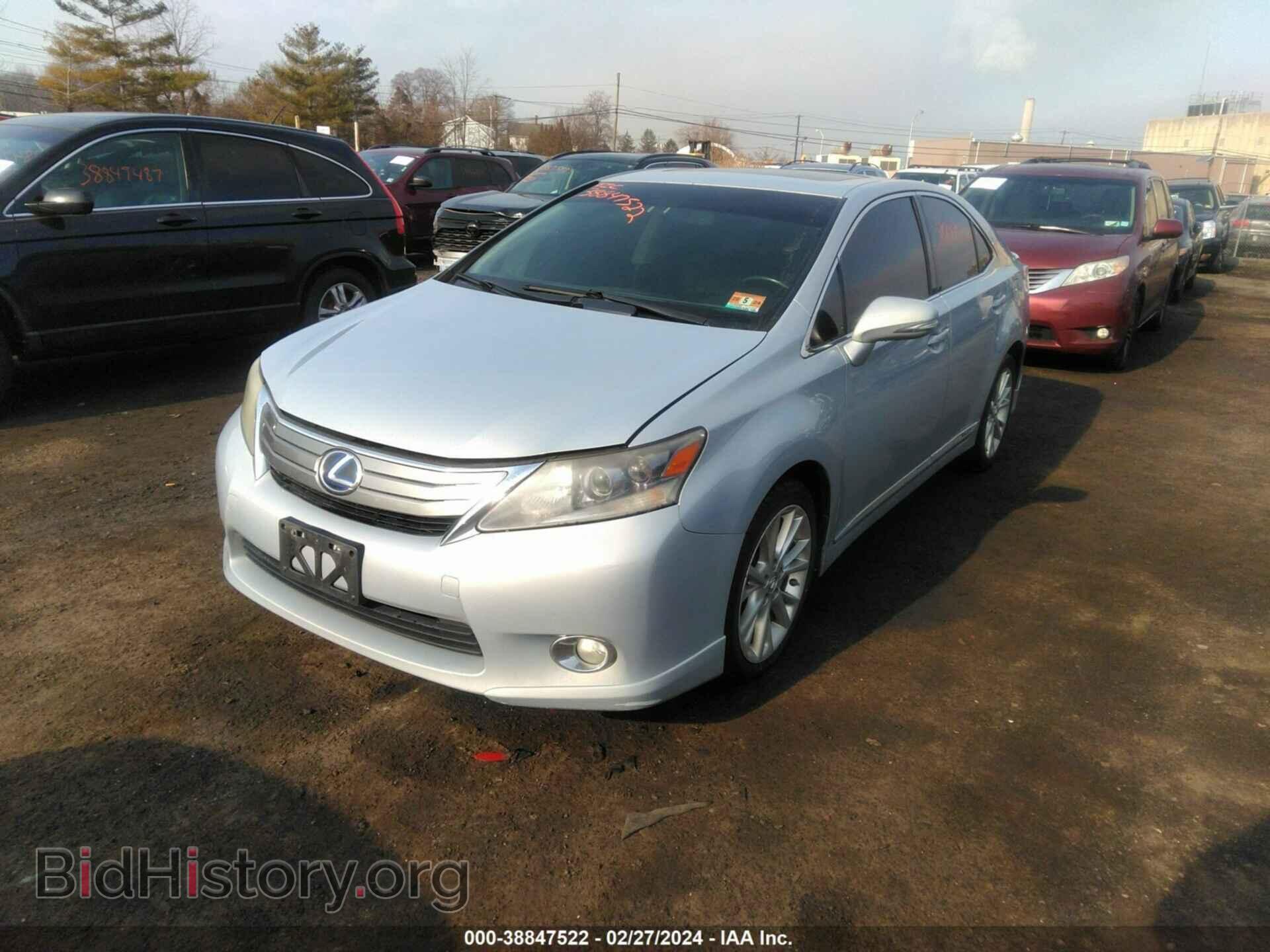 2010 LEXUS HS 250H - VIN: JTHBB1BA2A2015442 - Photo 2