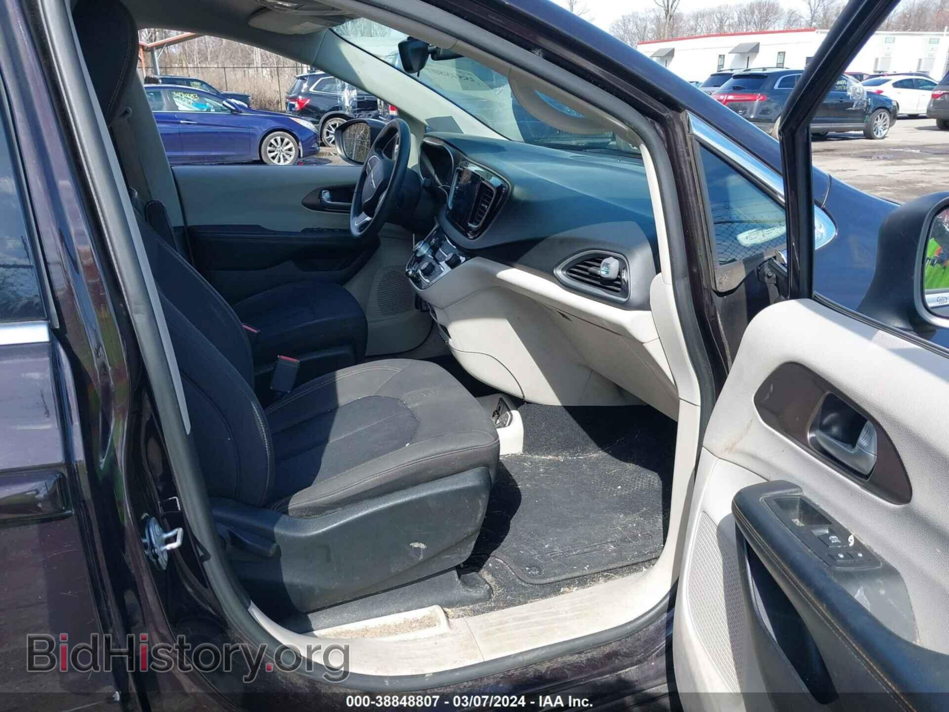 2017 CHRYSLER PACIFICA - VIN: 2C4RC1DG2HR529320 - Фото 5