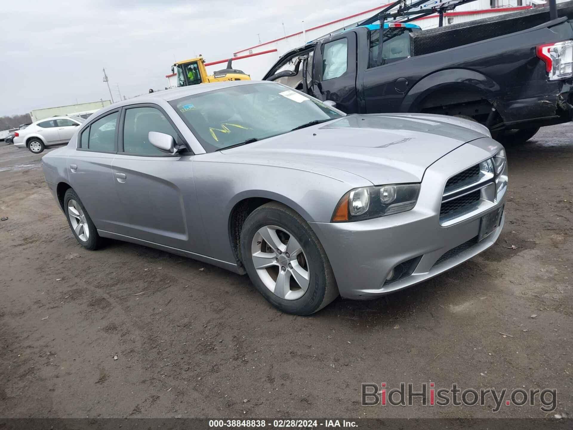 Photo 2C3CDXBG5DH587368 - DODGE CHARGER 2013