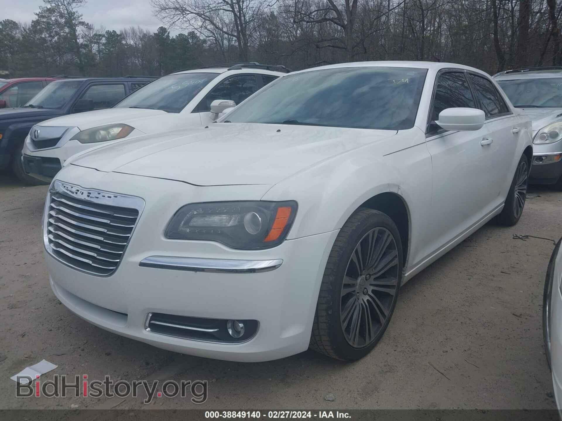 2012 CHRYSLER 300 - VIN: 2C3CCABG9CH216731 - Фото 2