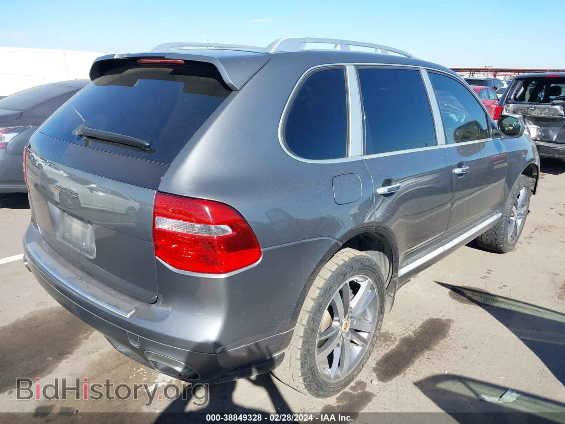 2010 PORSCHE CAYENNE - VIN: WP1AA2AP3ALA06236 - Фото 4