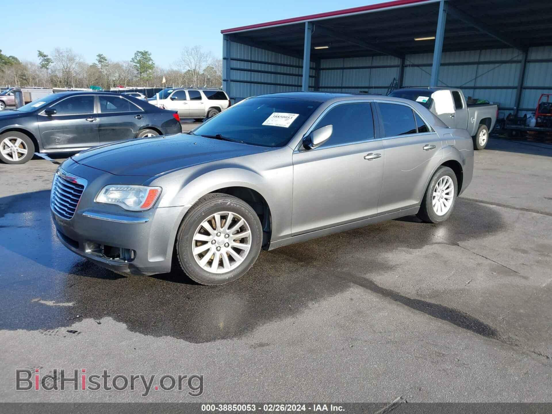 2012 CHRYSLER 300 - VIN: 2C3CCAAG5CH123786 - Фото 2