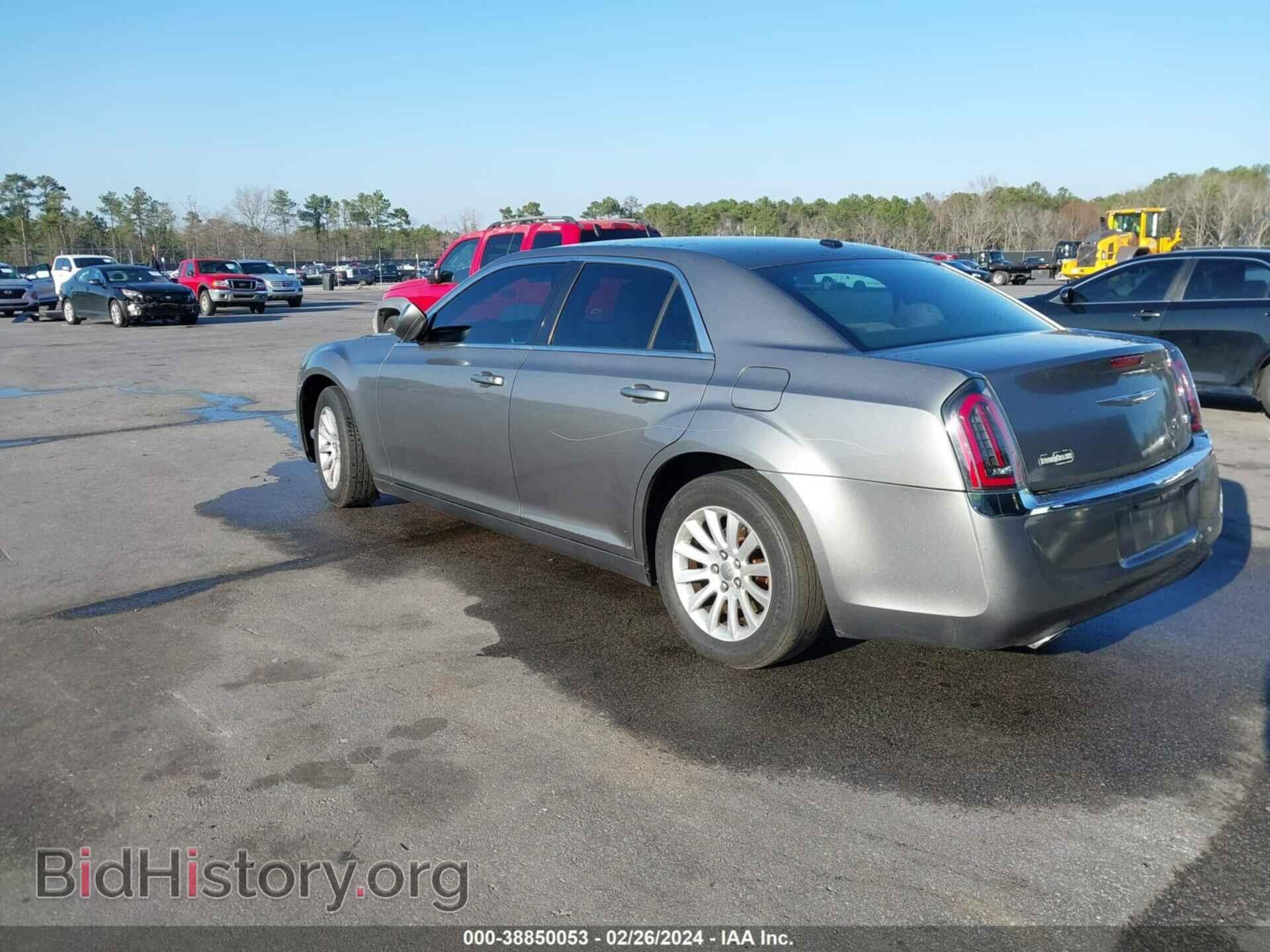 2012 CHRYSLER 300 - VIN: 2C3CCAAG5CH123786 - Фото 3