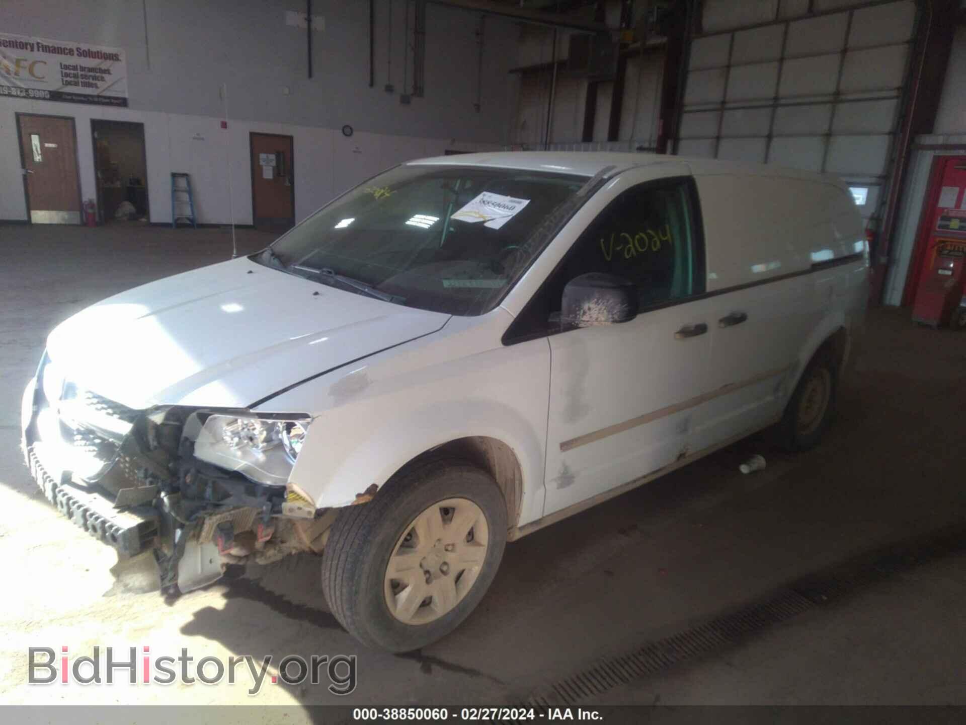 2013 RAM CARGO - VIN: 2C4JRGAG4DR812024 - Photo 2