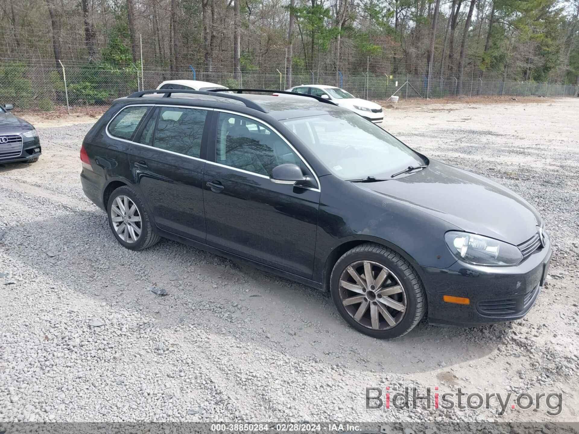 Photo 3VWPZ7AJ0BM701994 - VOLKSWAGEN JETTA SPORTWAGEN 2011