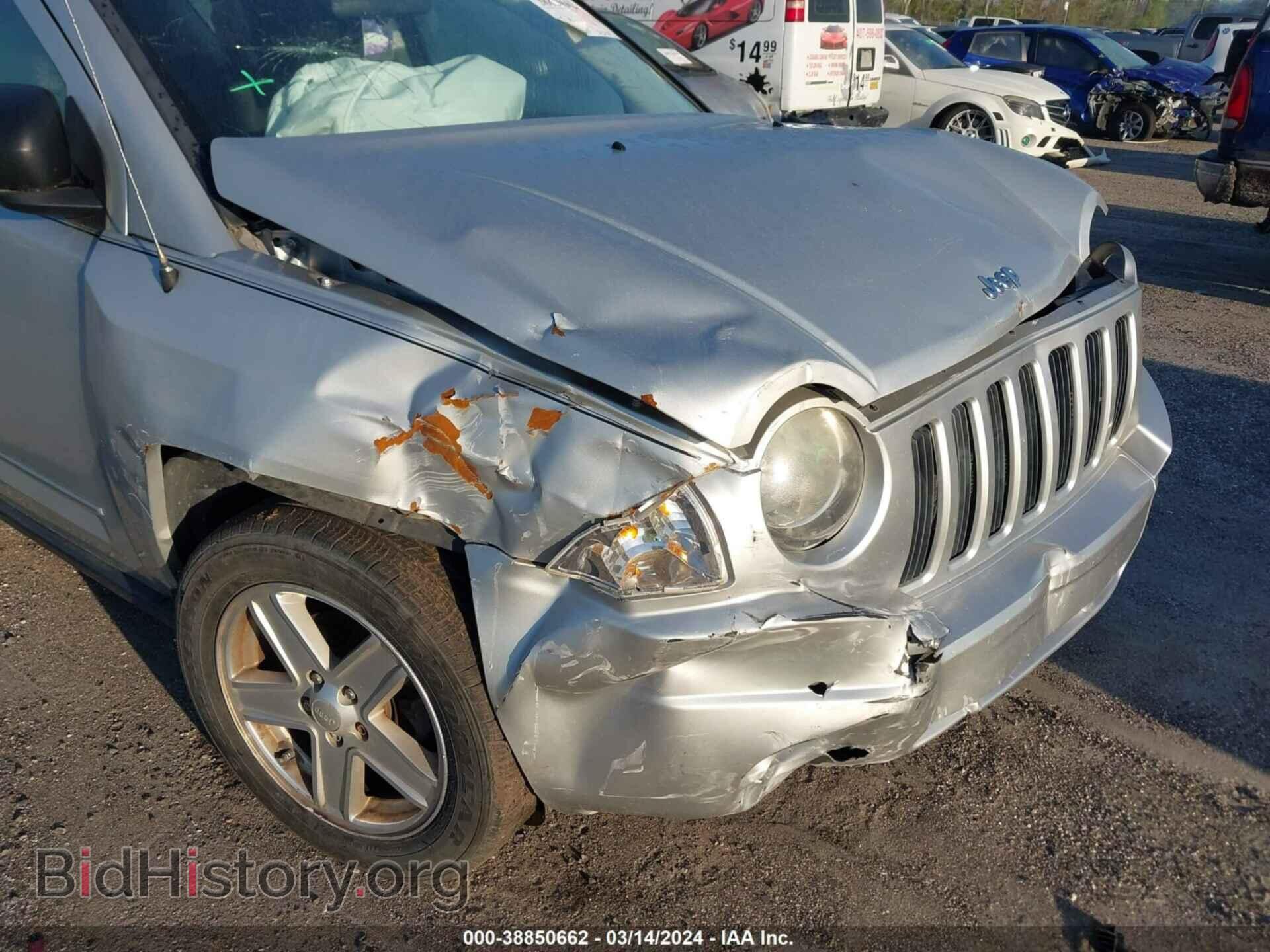 2008 JEEP COMPASS - VIN: 1J8FT47W08D555658 - Фото 6