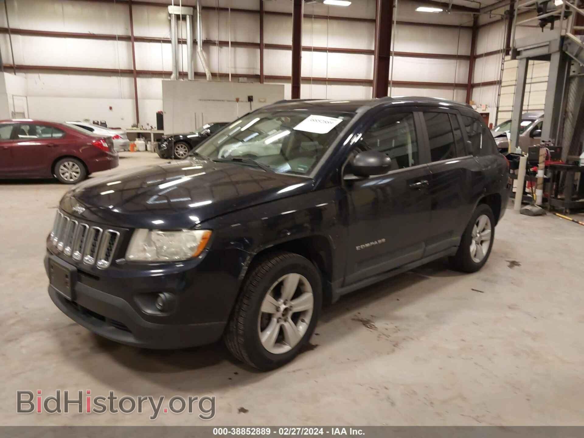 2011 JEEP COMPASS - VIN: 1J4NT1FB9BD176661 - Photo 2